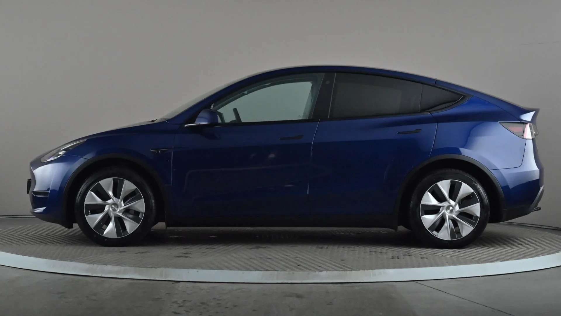 A 2022 TESLA MODEL Y Long Range AWD Auto A 2022 TESLA MODEL Y Long Range AWD Auto