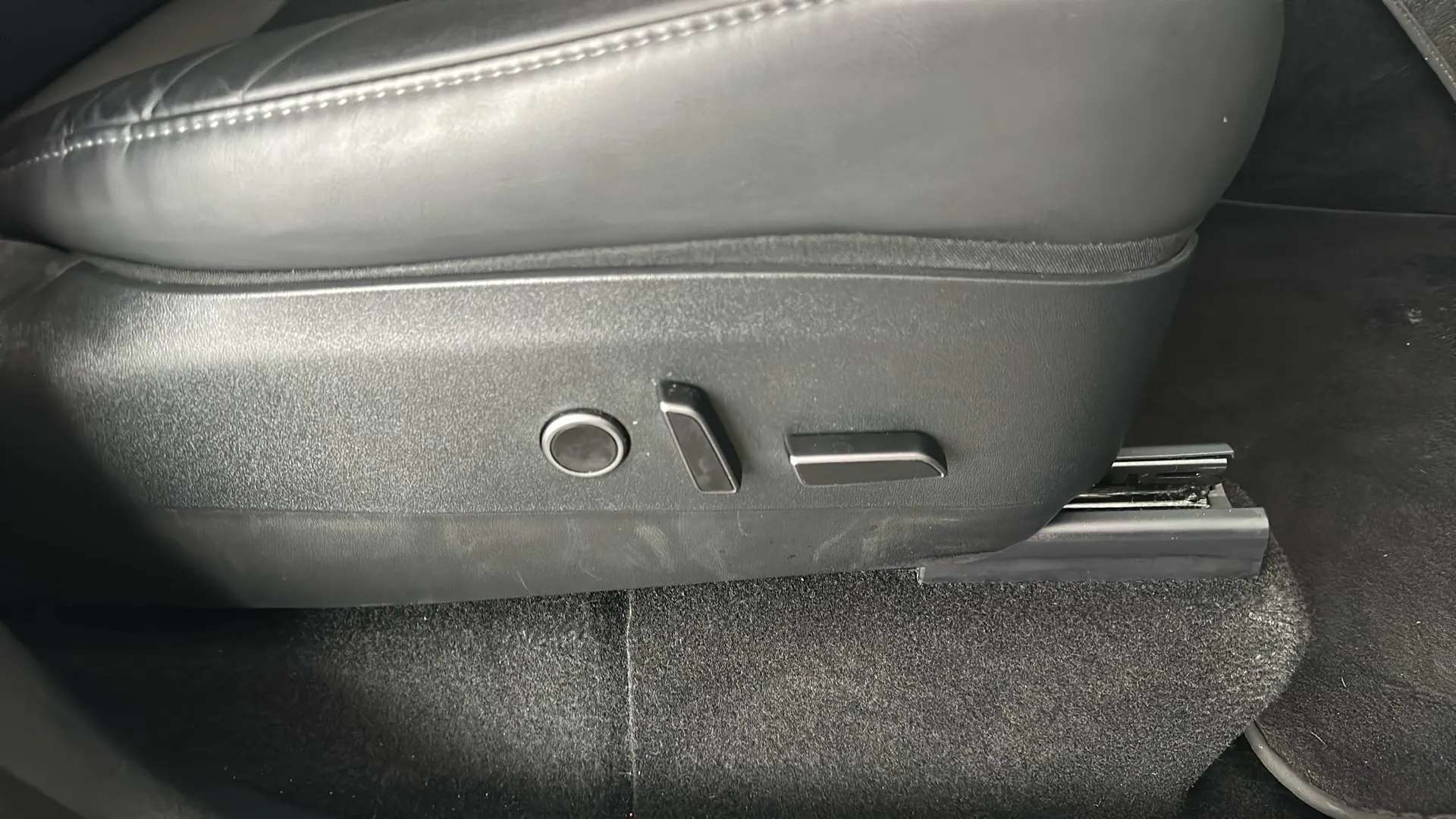 2022 TESLA MODEL Y 2022 TESLA MODEL Y