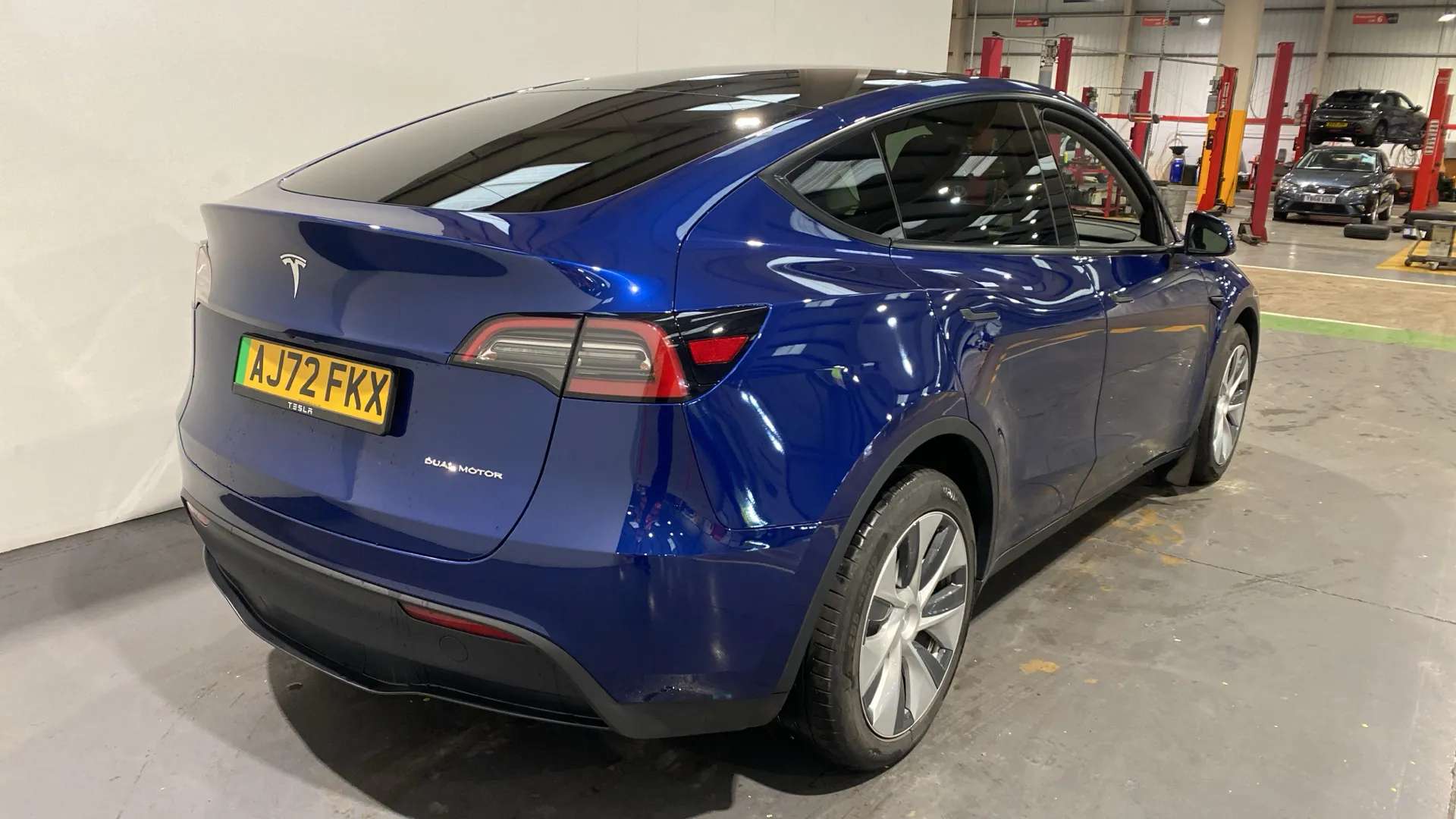 A 2022 TESLA MODEL Y Long Range AWD Auto A 2022 TESLA MODEL Y Long Range AWD Auto