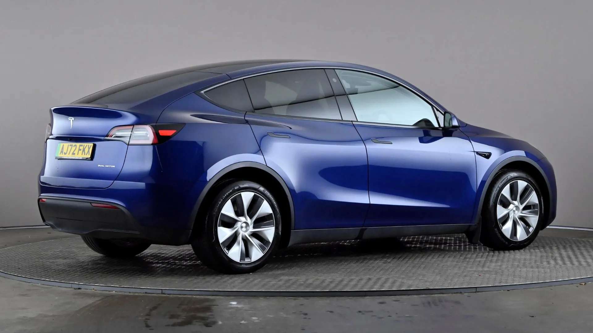 2022 TESLA MODEL Y 2022 TESLA MODEL Y