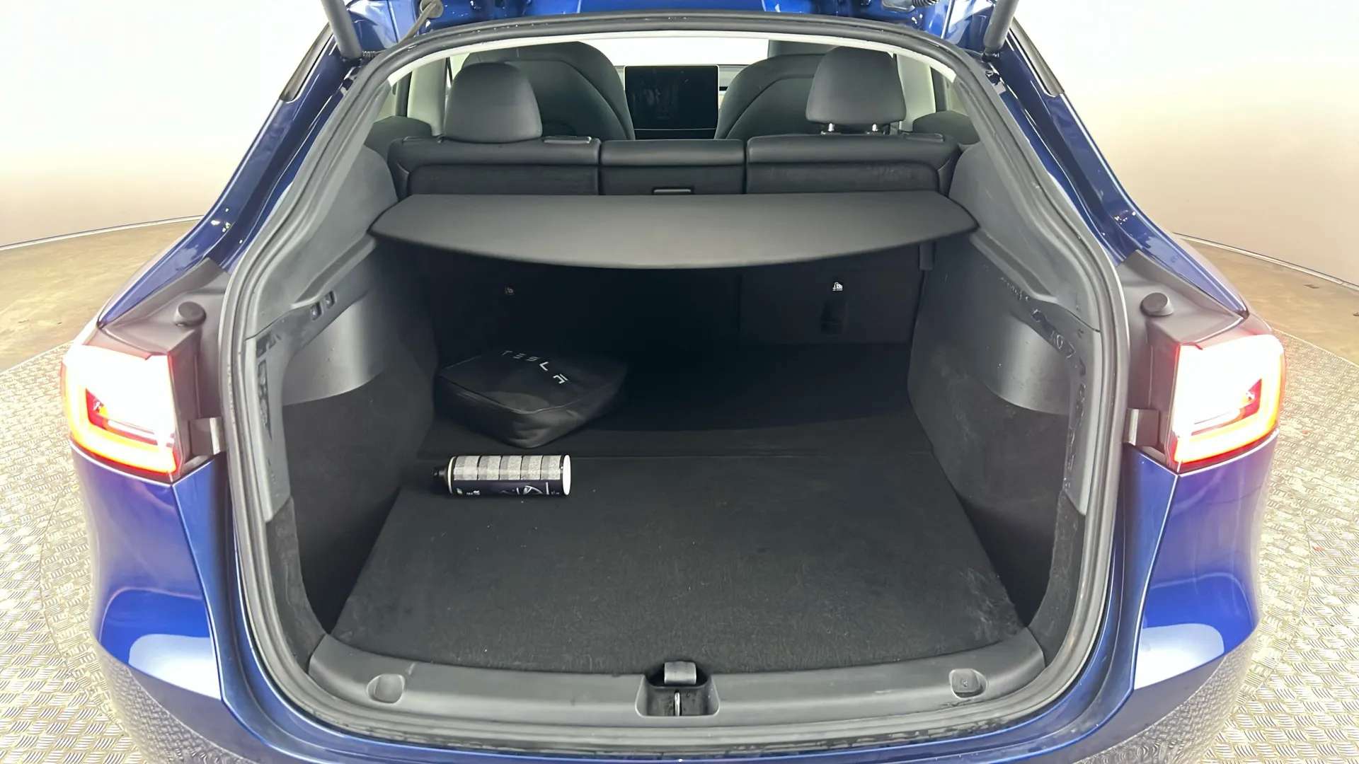 2022 TESLA MODEL Y 2022 TESLA MODEL Y