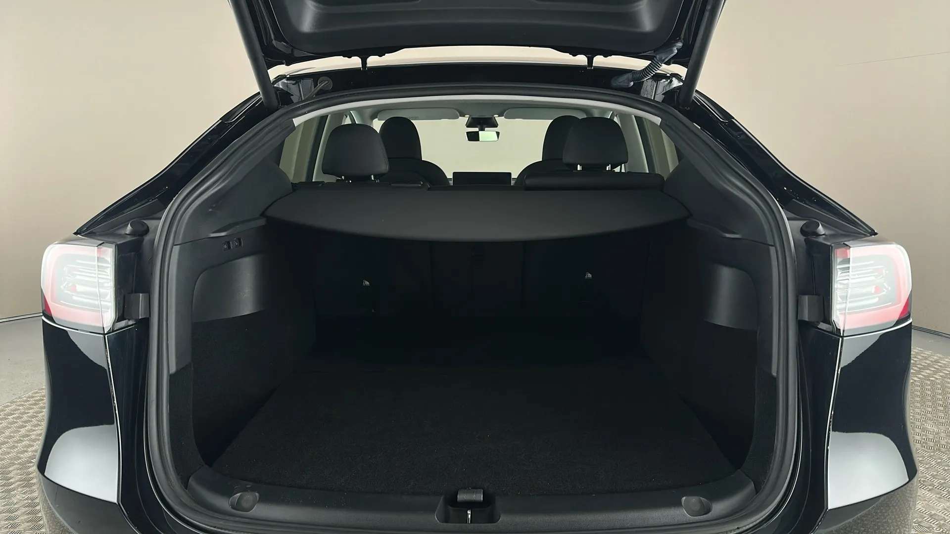 2022 TESLA MODEL Y 2022 TESLA MODEL Y