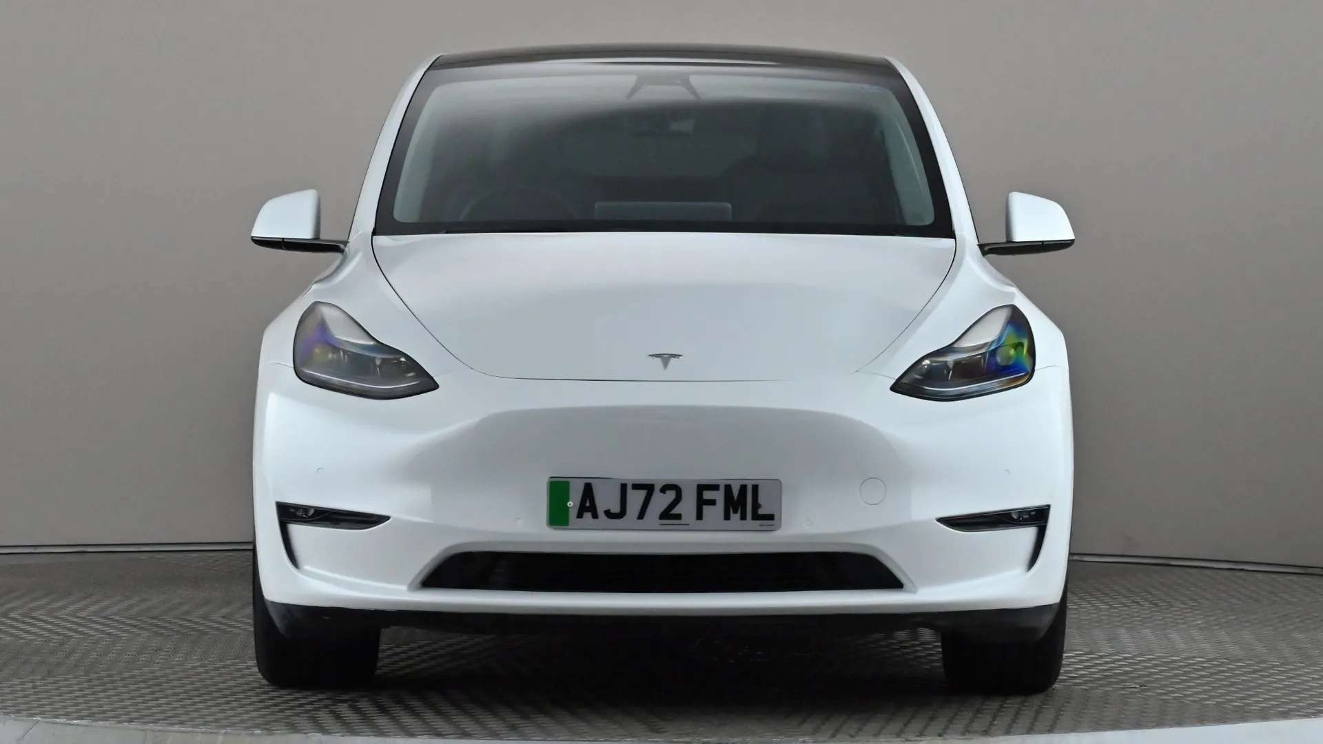 A 2022 TESLA MODEL Y Long Range AWD Auto A 2022 TESLA MODEL Y Long Range AWD Auto