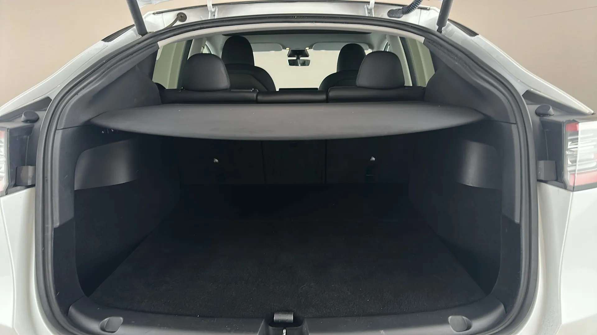 2022 TESLA MODEL Y 2022 TESLA MODEL Y