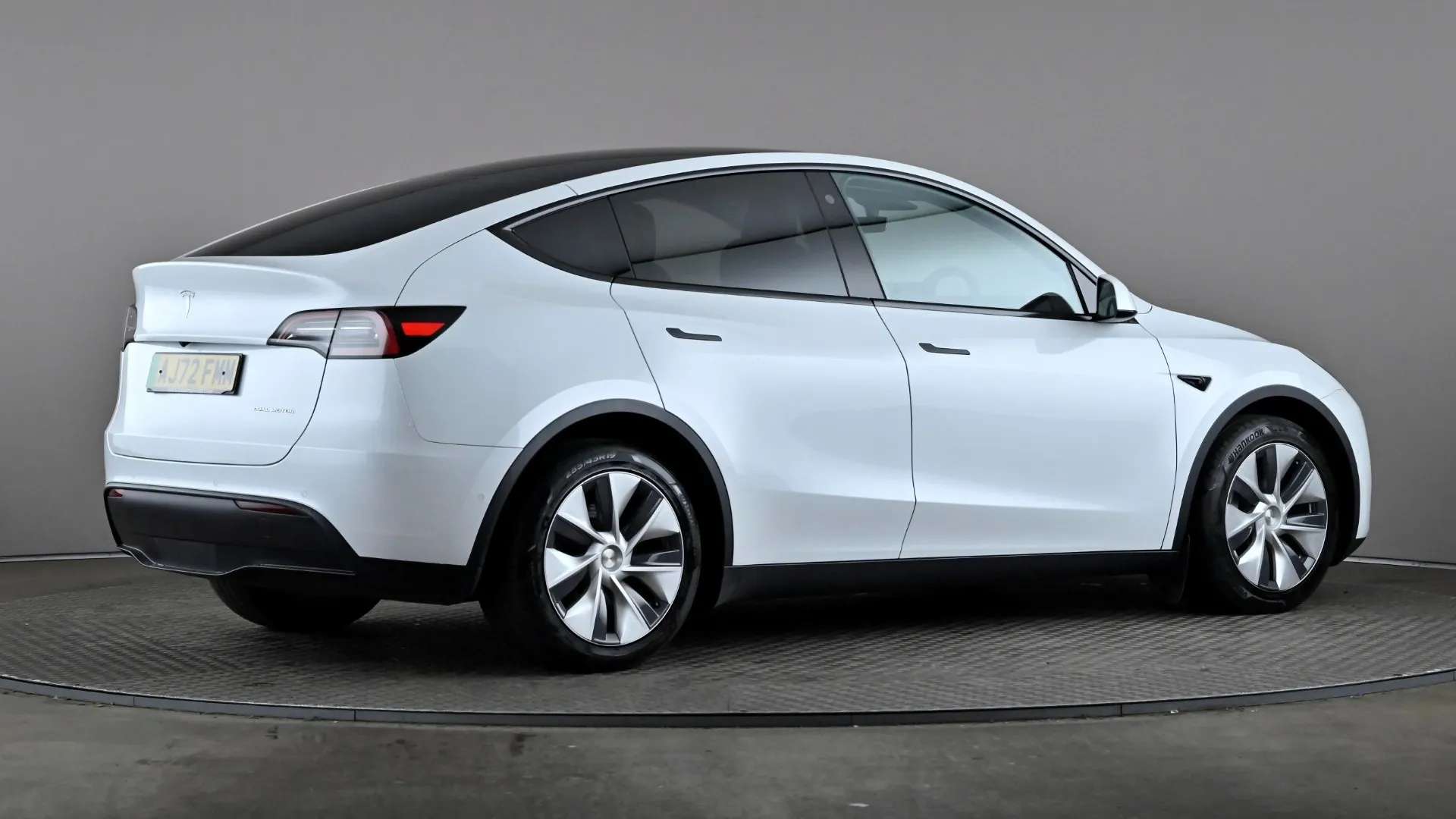 2022 TESLA MODEL Y 2022 TESLA MODEL Y