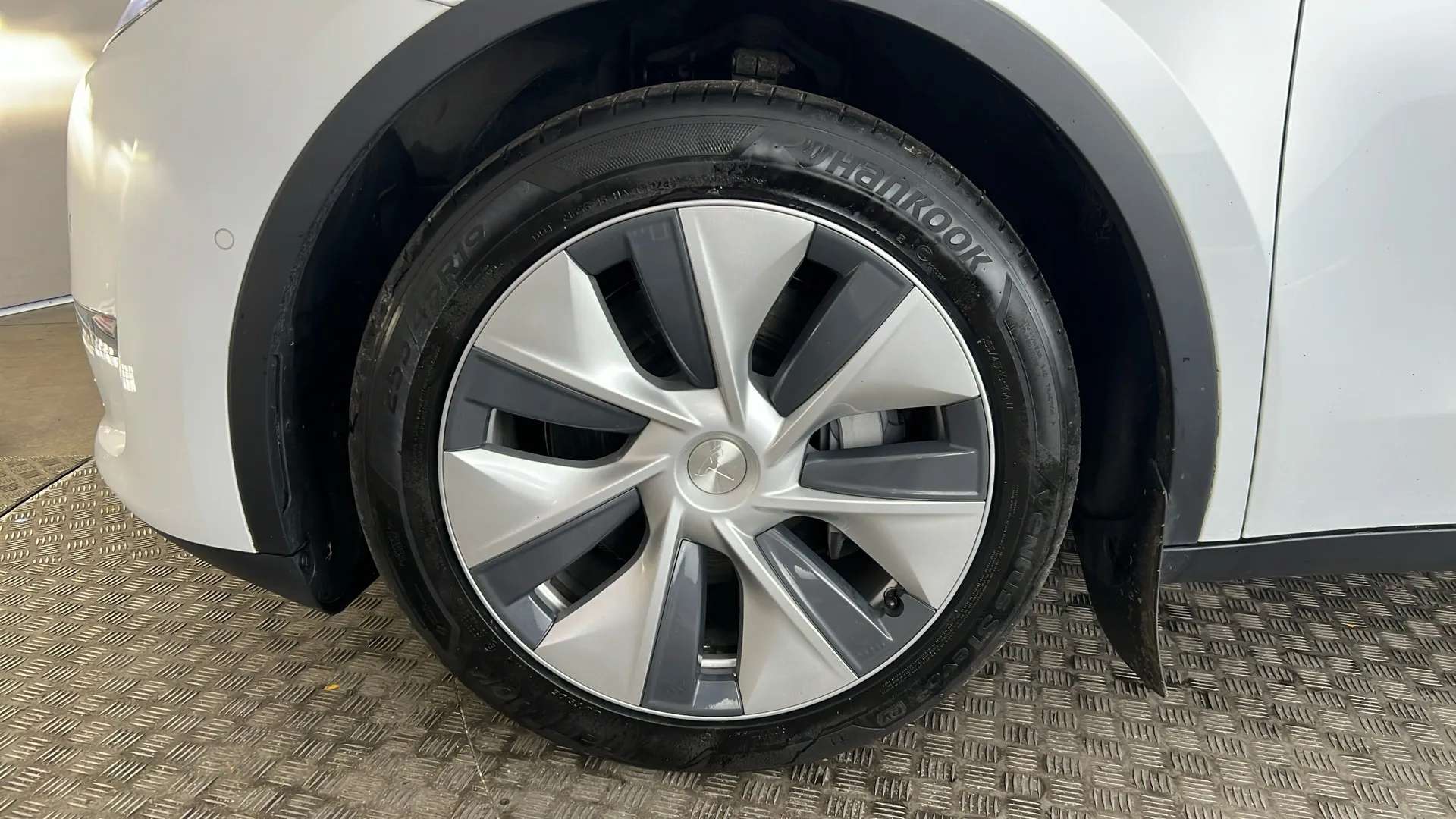 2022 TESLA MODEL Y 2022 TESLA MODEL Y