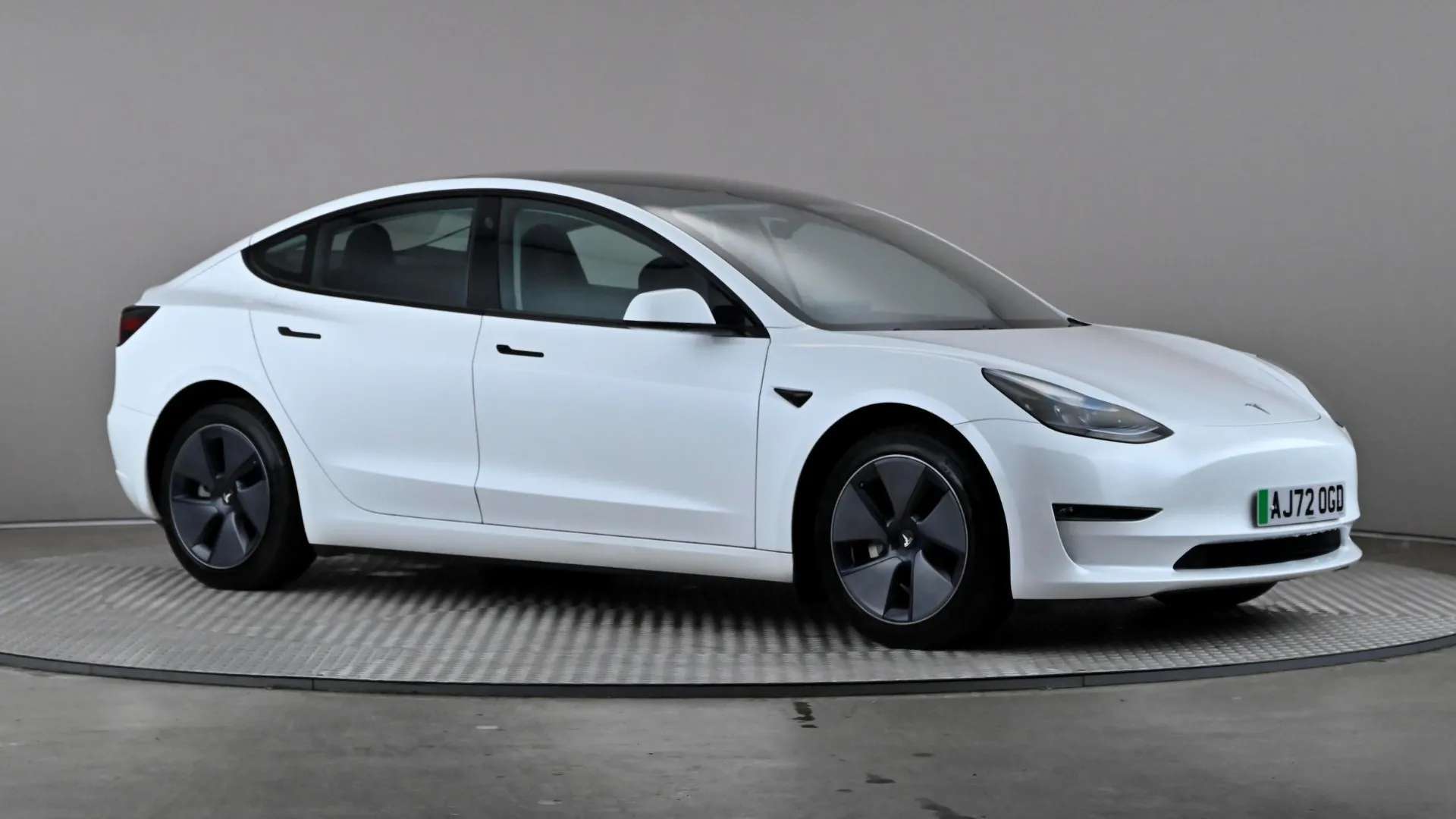 A 2022 TESLA MODEL 3 Long Range AWD Auto A 2022 TESLA MODEL 3 Long Range AWD Auto