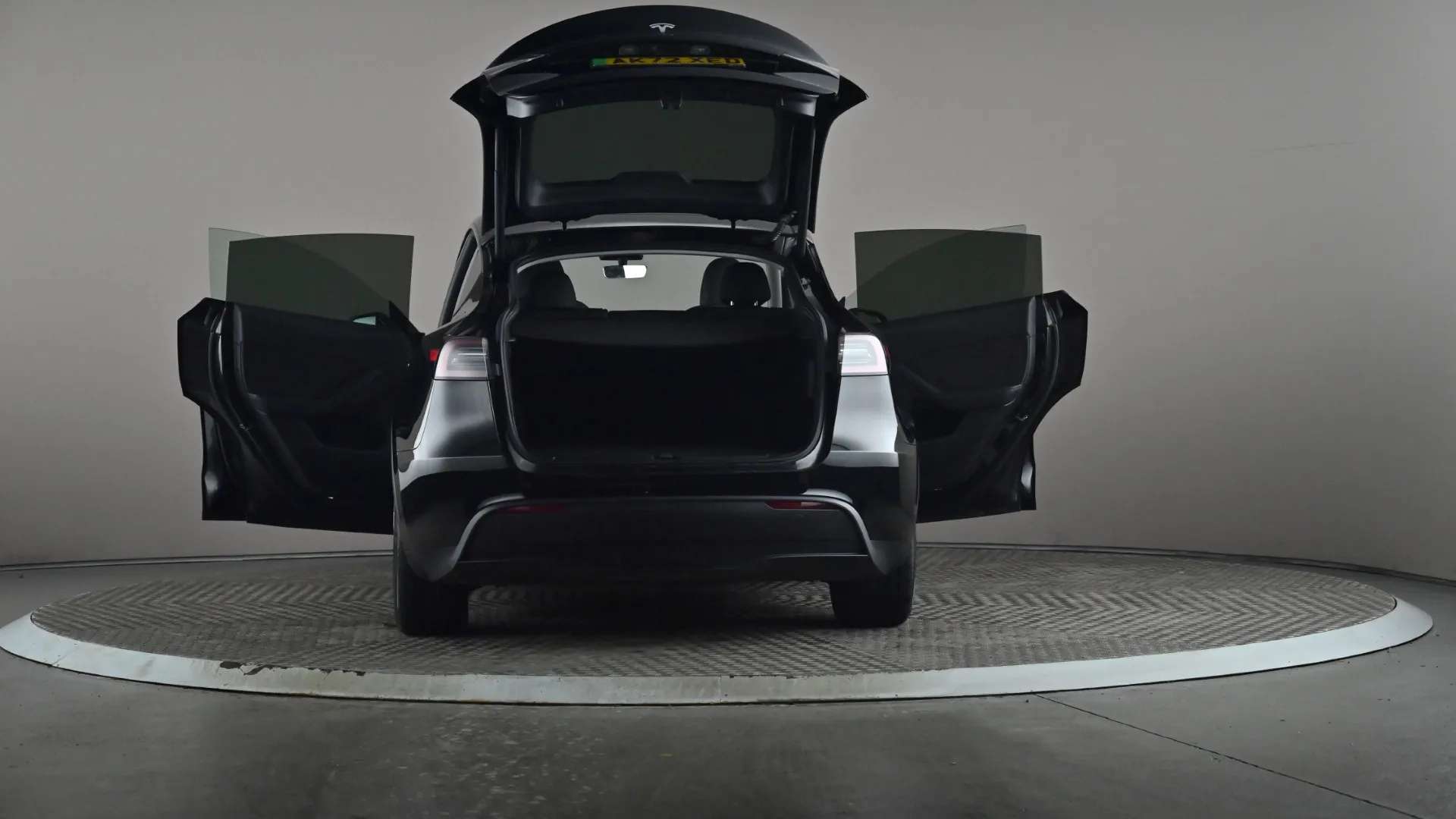 2022 TESLA MODEL Y 2022 TESLA MODEL Y