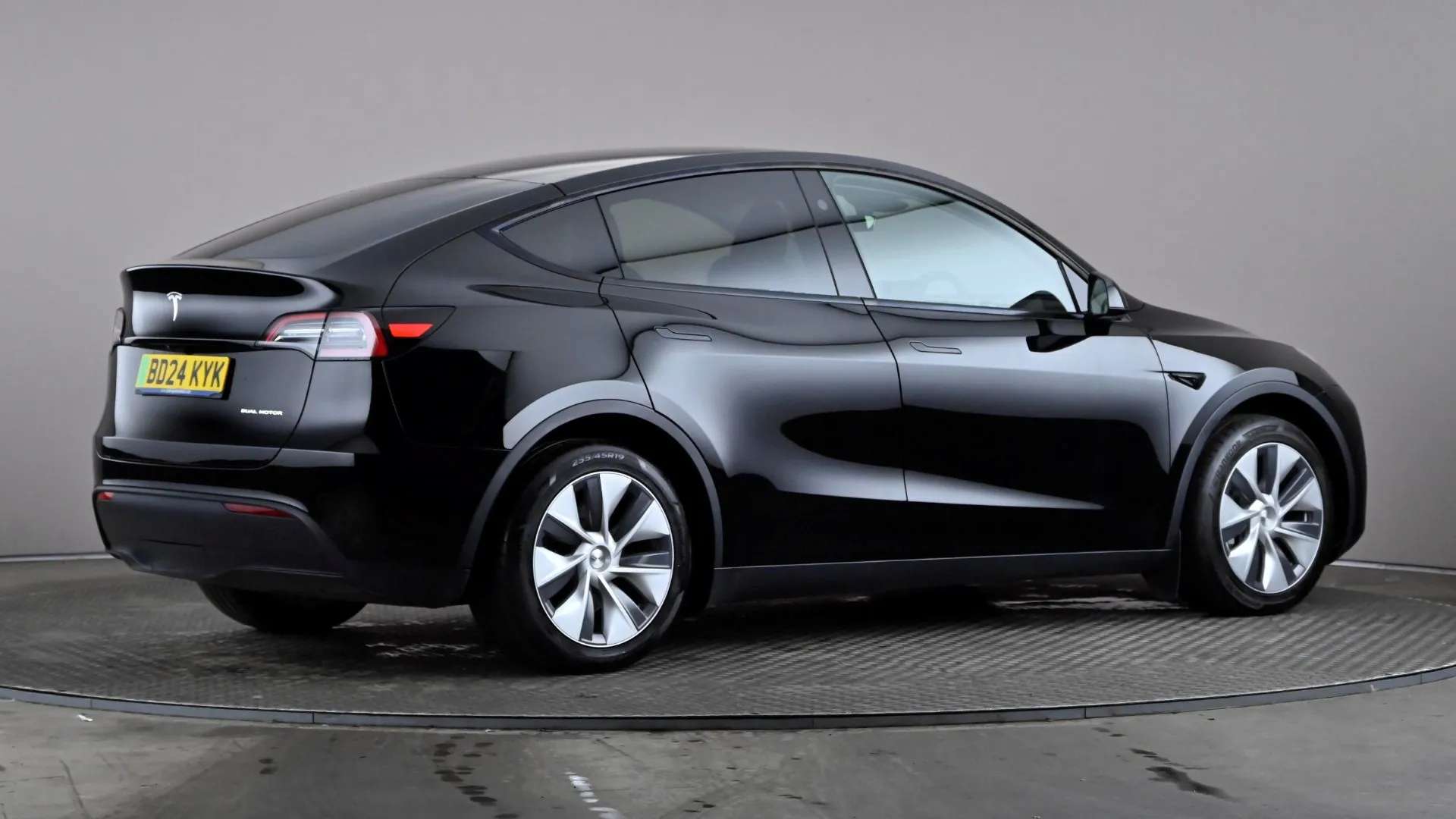 2024 TESLA MODEL Y 2024 TESLA MODEL Y