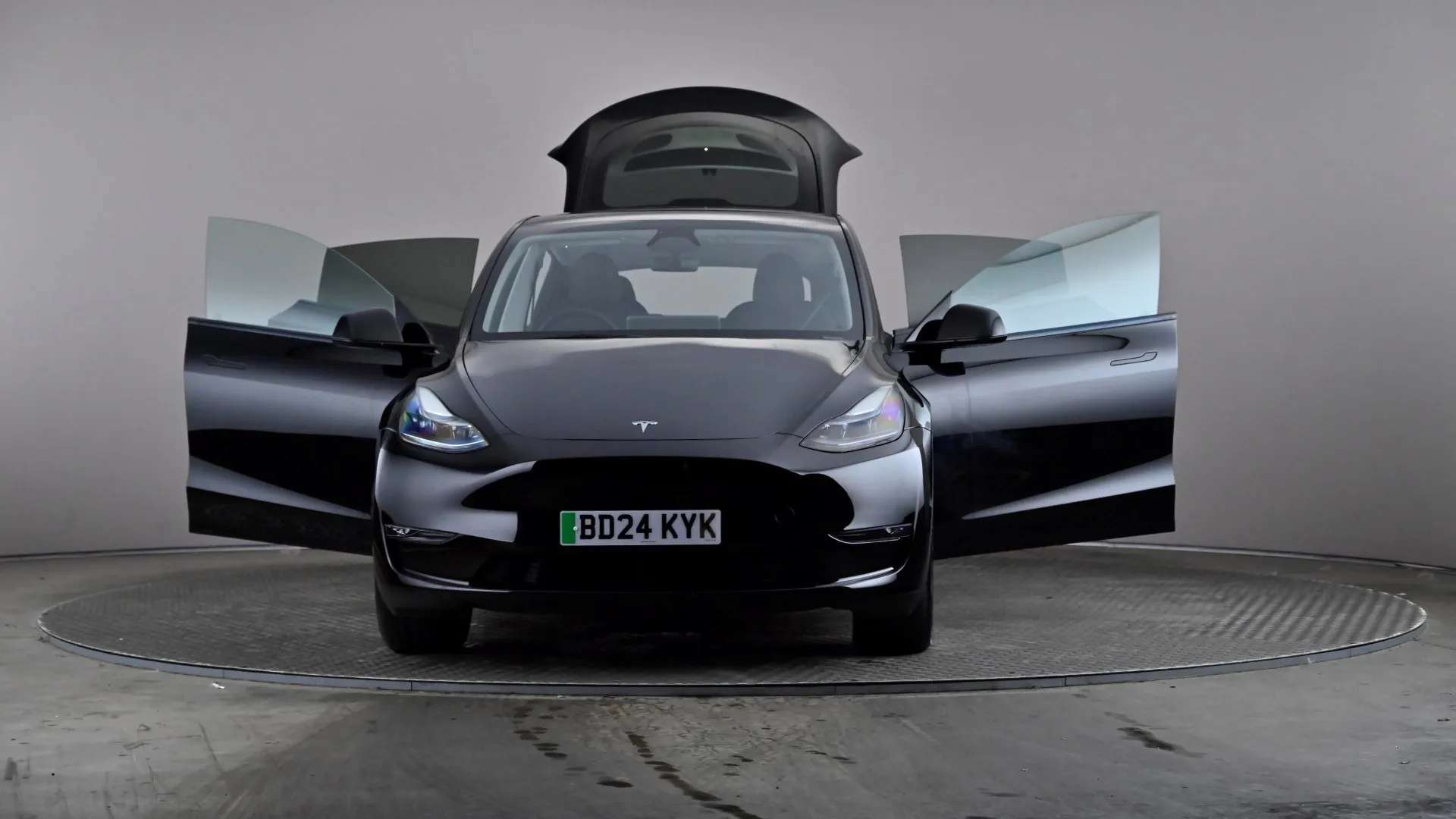 2024 TESLA MODEL Y 2024 TESLA MODEL Y