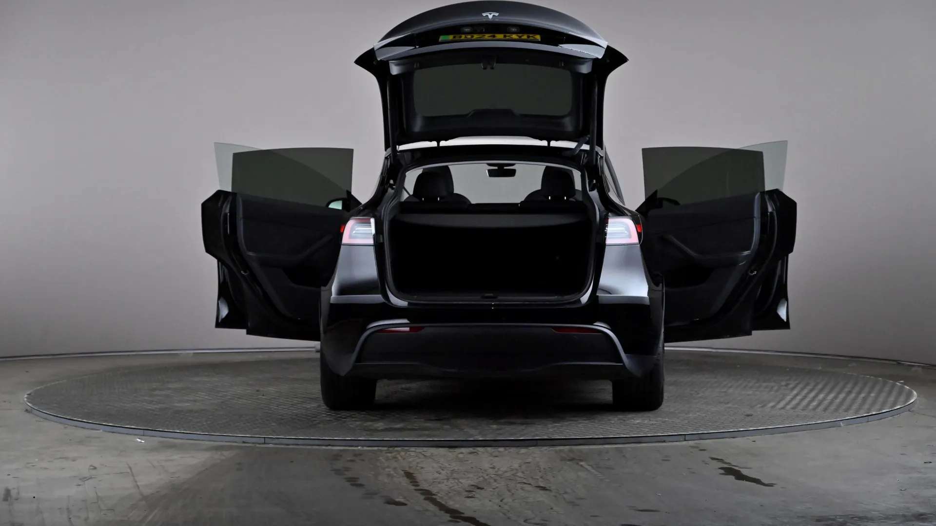 2024 TESLA MODEL Y 2024 TESLA MODEL Y