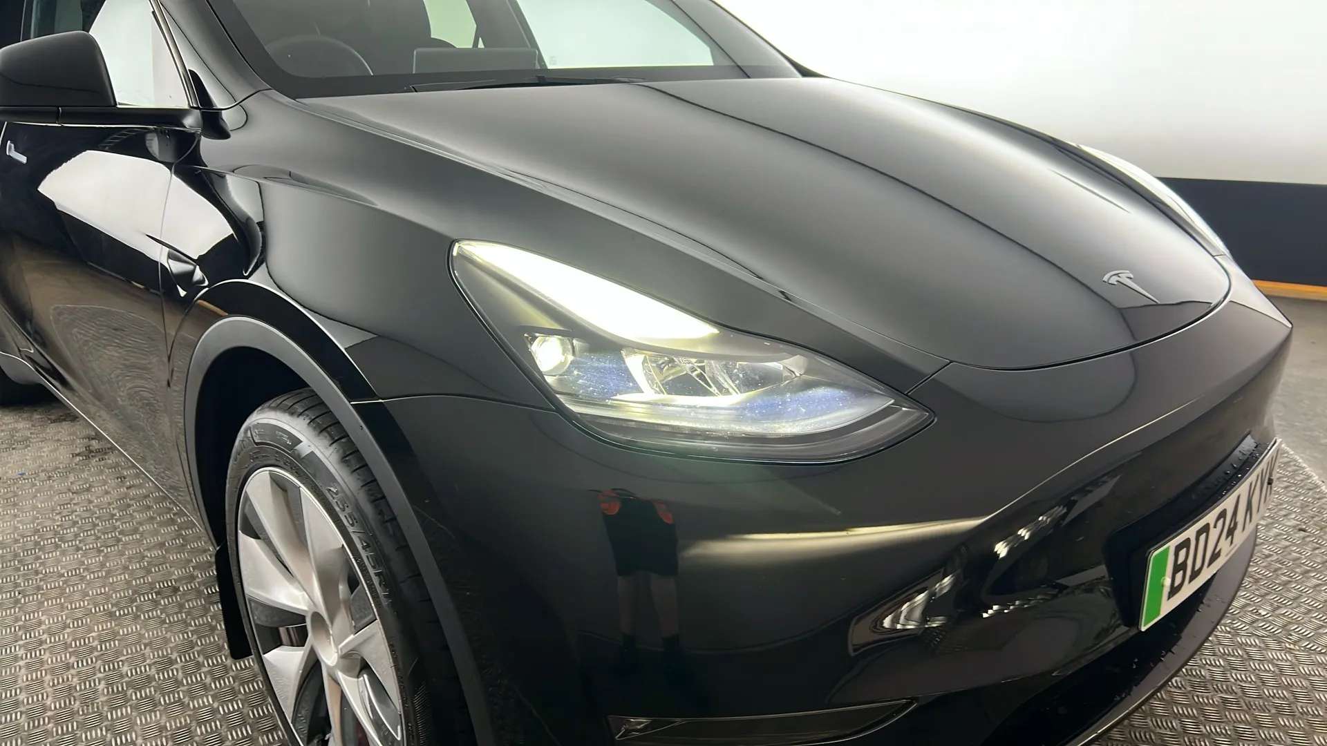 2024 TESLA MODEL Y 2024 TESLA MODEL Y