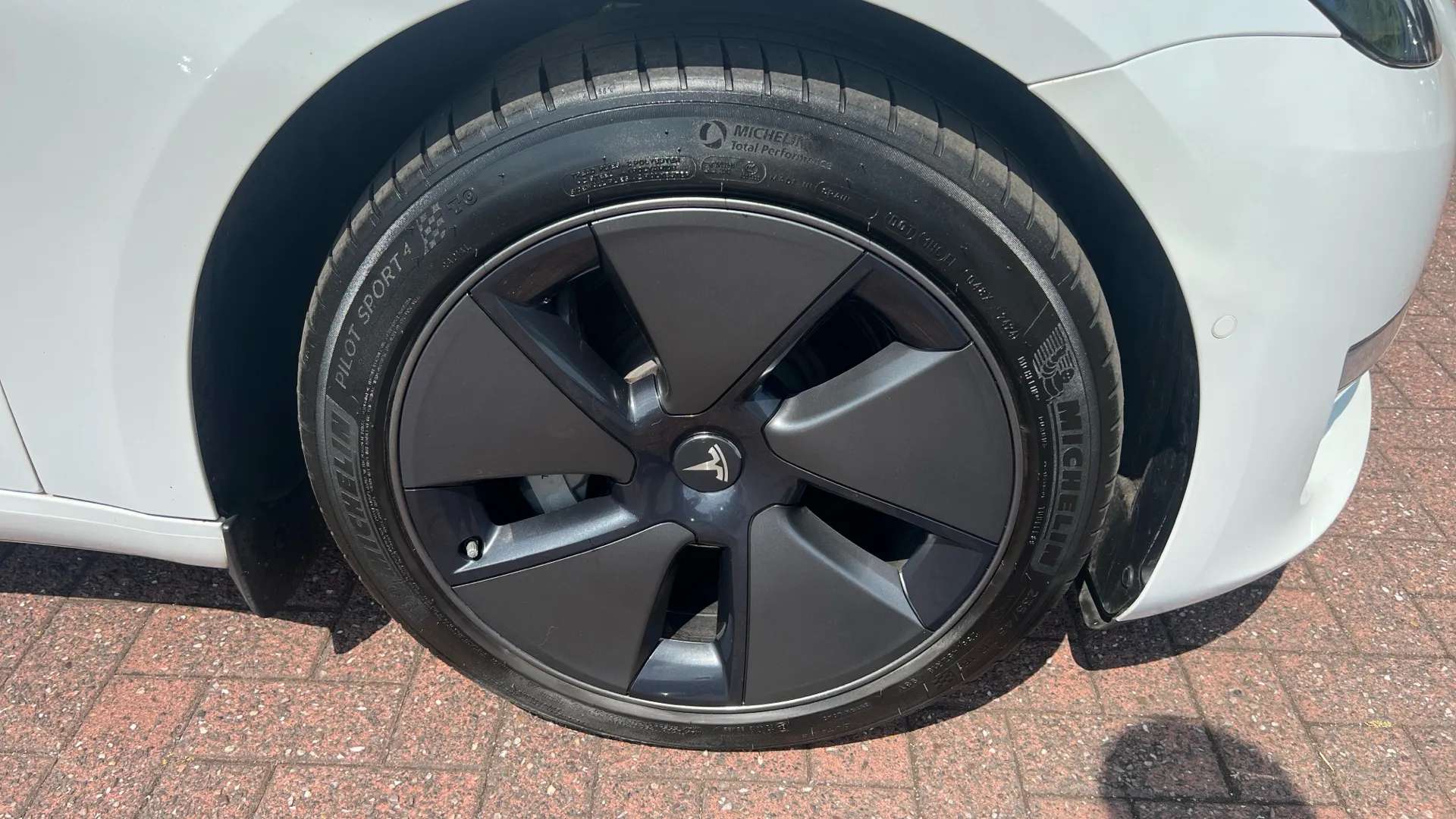 2021 TESLA MODEL 3 2021 TESLA MODEL 3