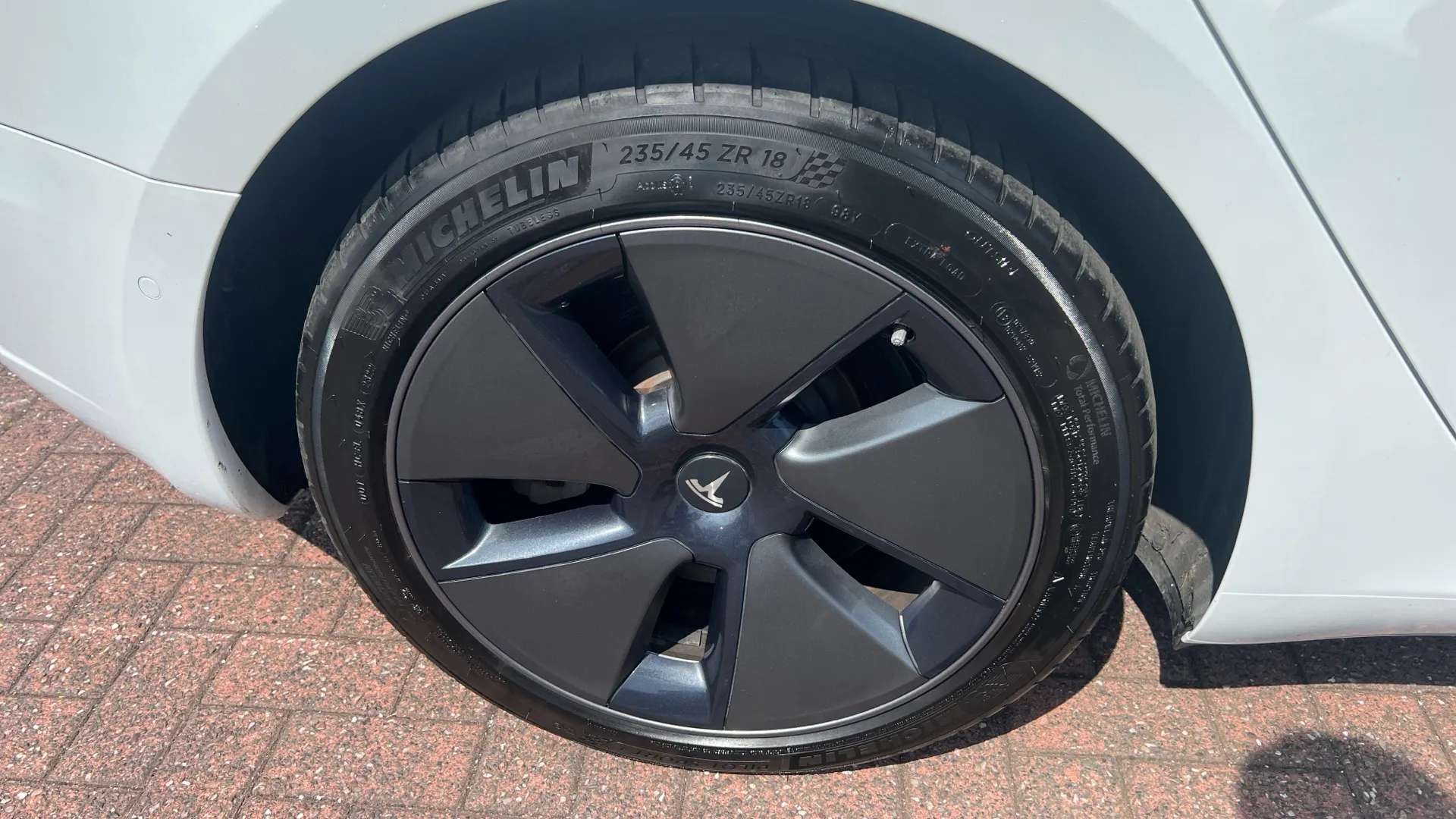 2021 TESLA MODEL 3 2021 TESLA MODEL 3