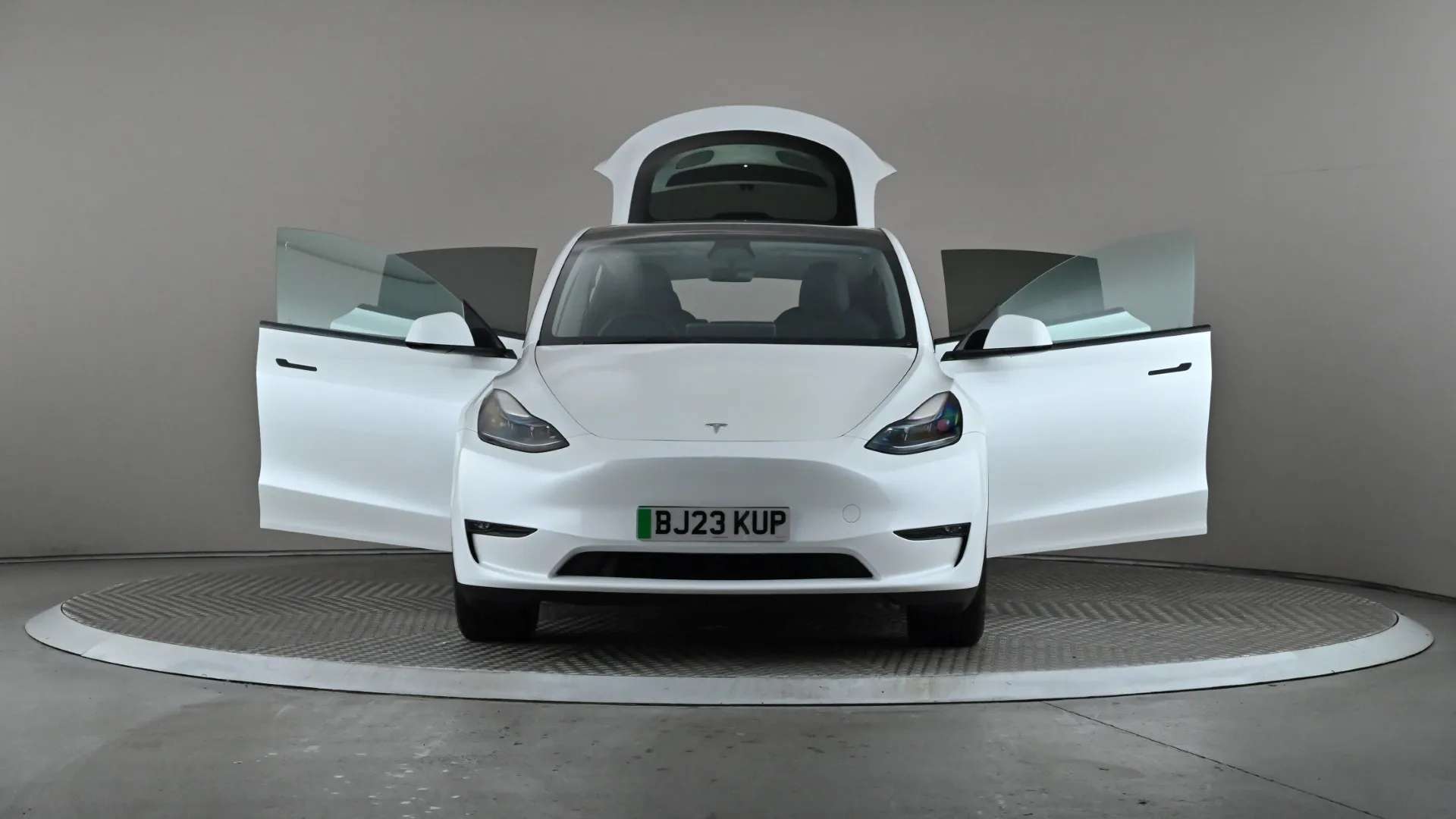 2023 TESLA MODEL Y 2023 TESLA MODEL Y