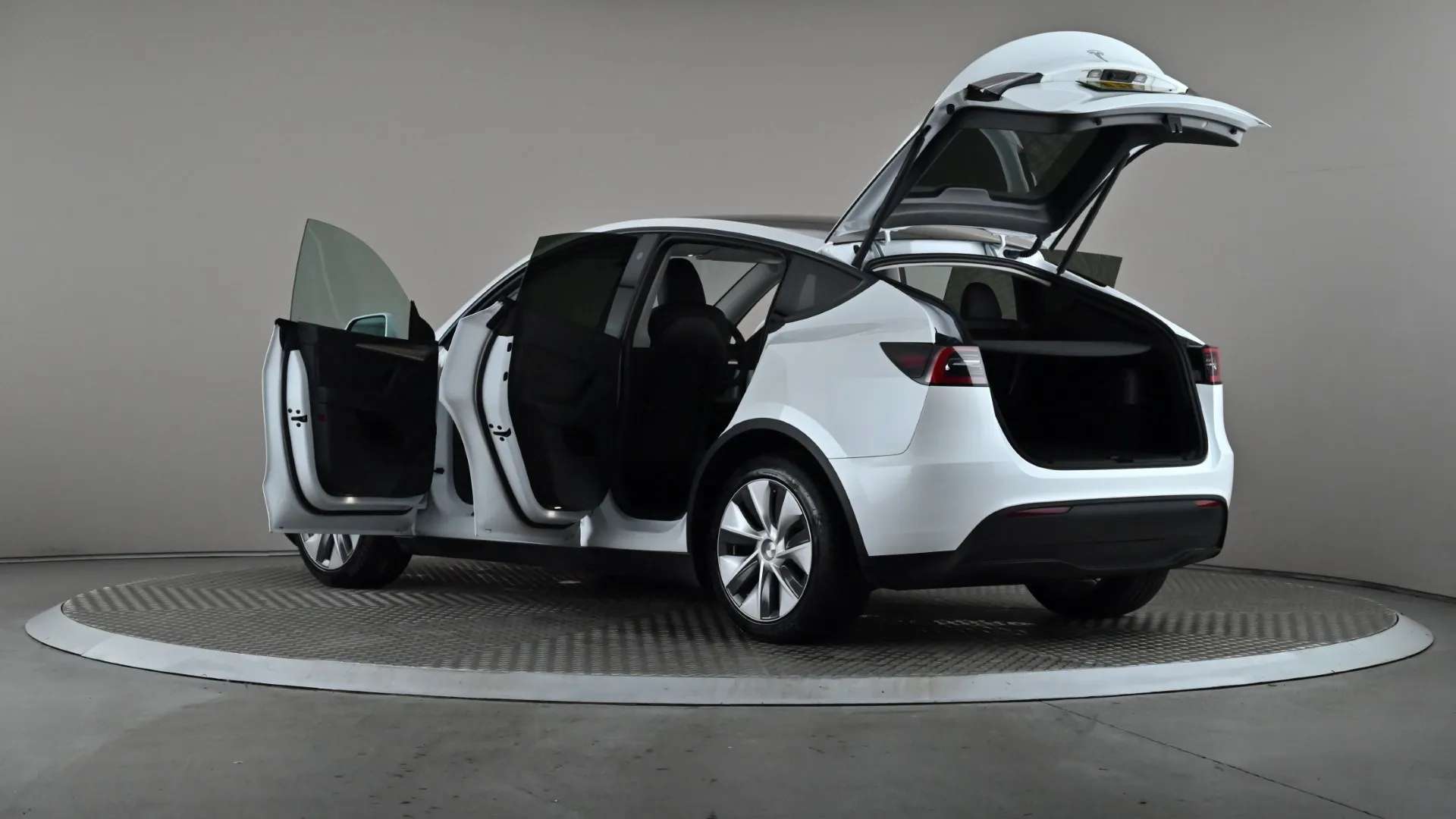 2023 TESLA MODEL Y 2023 TESLA MODEL Y