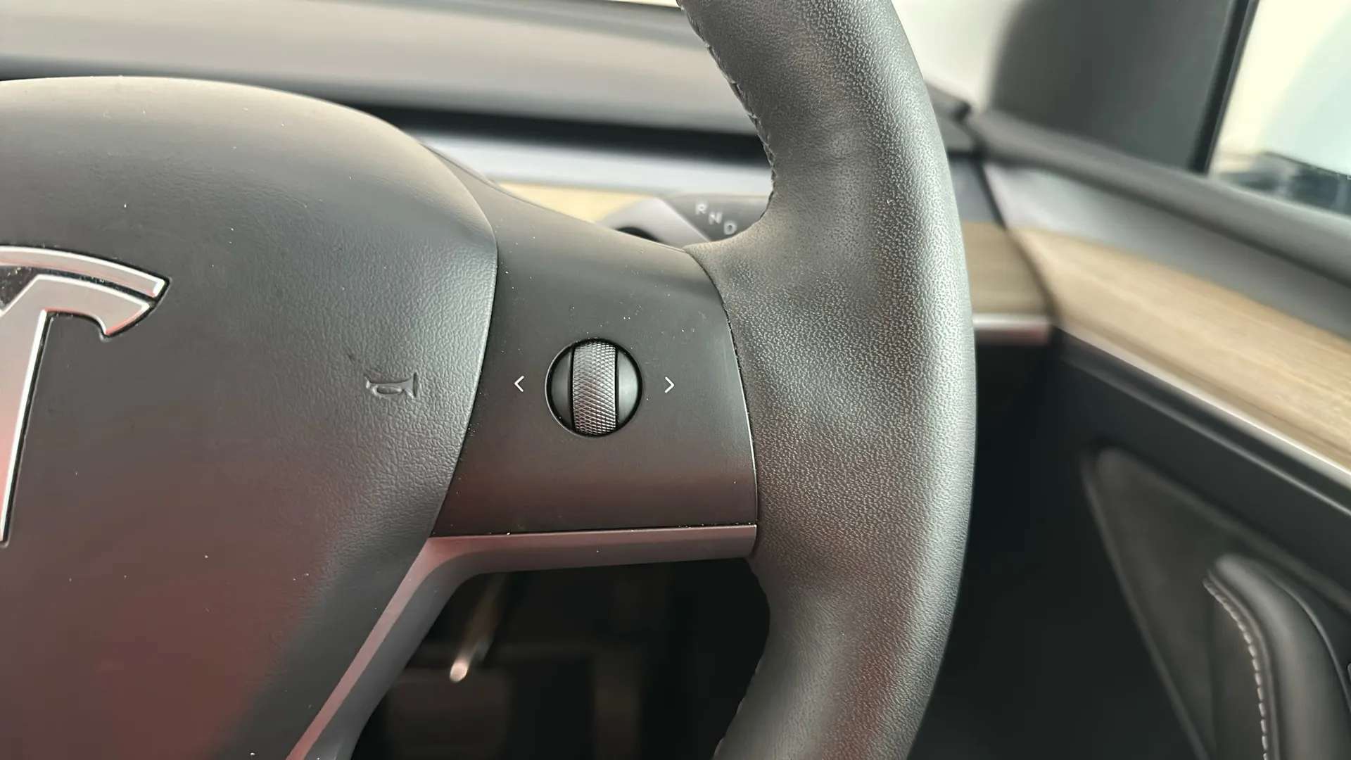 2023 TESLA MODEL Y 2023 TESLA MODEL Y