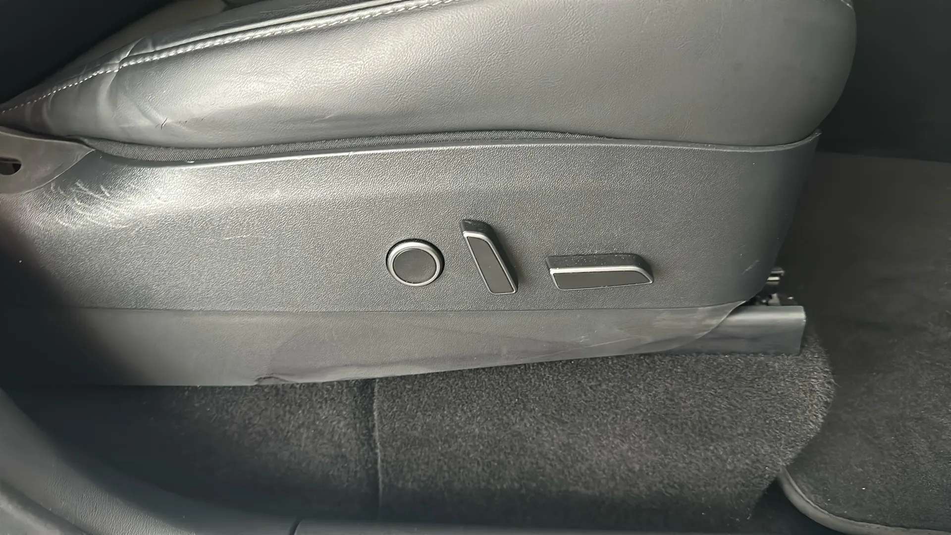 2023 TESLA MODEL Y 2023 TESLA MODEL Y