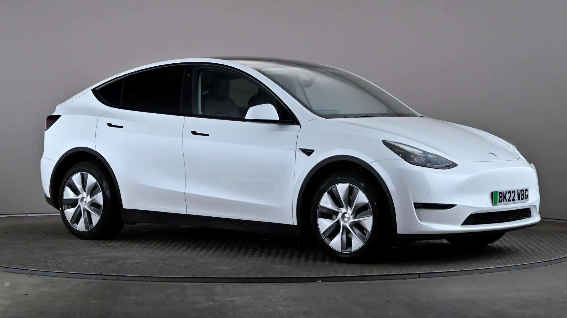 A 2022 TESLA MODEL Y Long Range AWD Auto A 2022 TESLA MODEL Y Long Range AWD Auto
