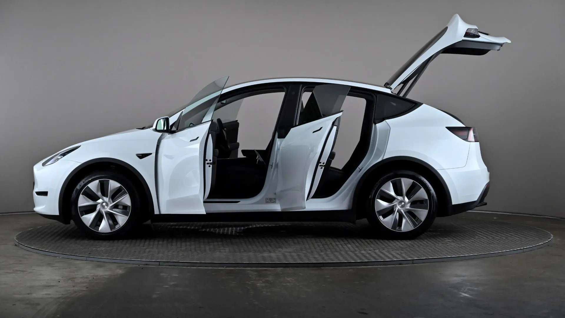 2023 TESLA MODEL Y 2023 TESLA MODEL Y
