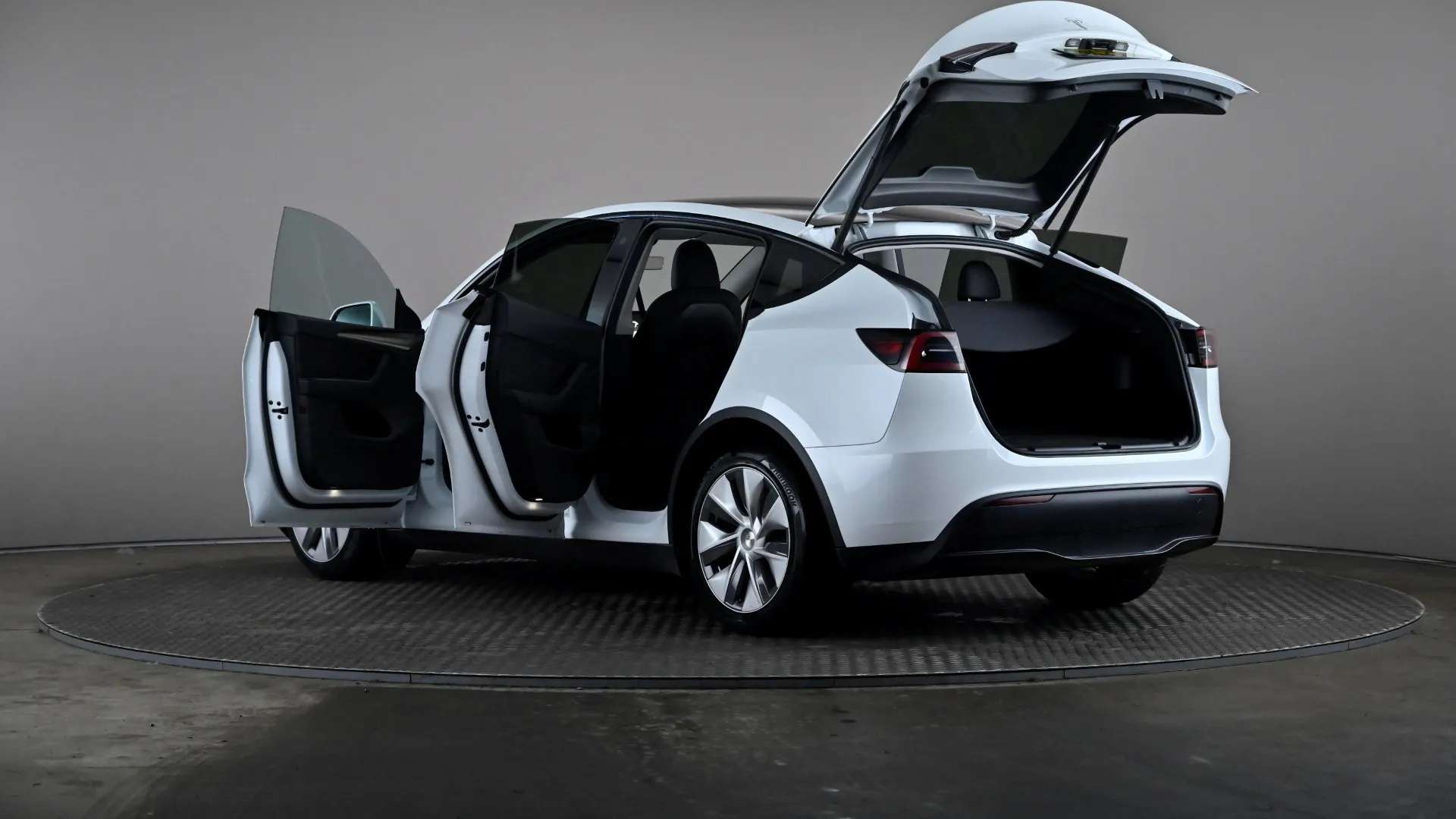 2023 TESLA MODEL Y 2023 TESLA MODEL Y
