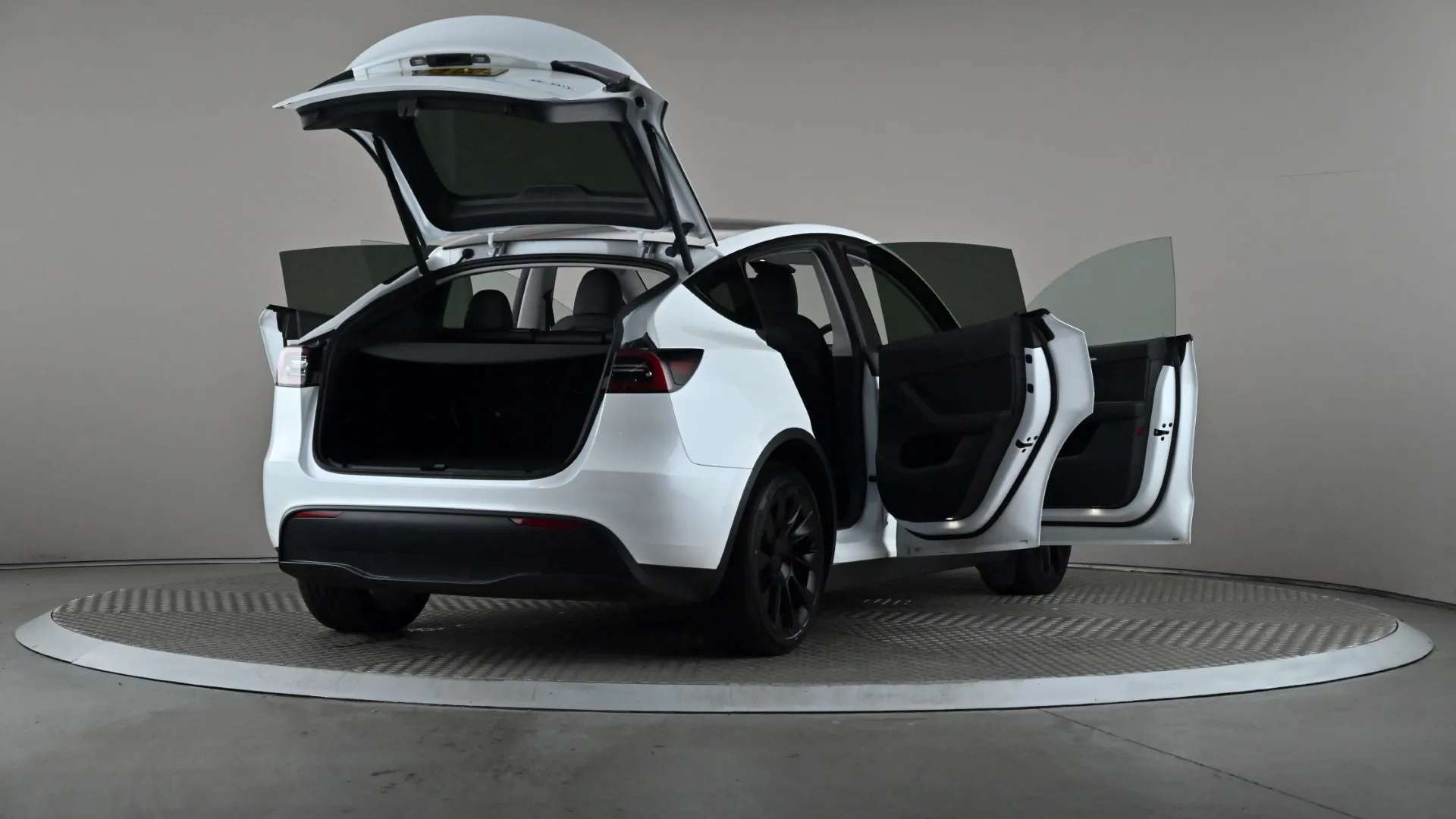 2023 TESLA MODEL Y 2023 TESLA MODEL Y