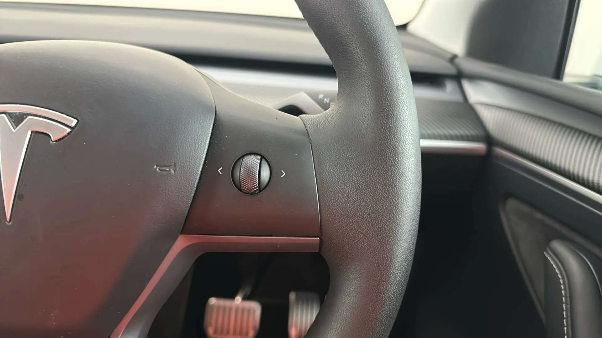 2023 TESLA MODEL Y 2023 TESLA MODEL Y