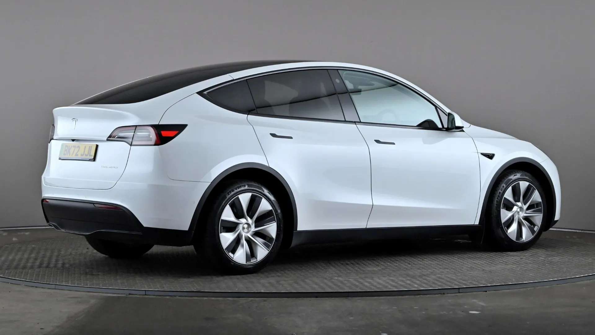 2022 TESLA MODEL Y 2022 TESLA MODEL Y