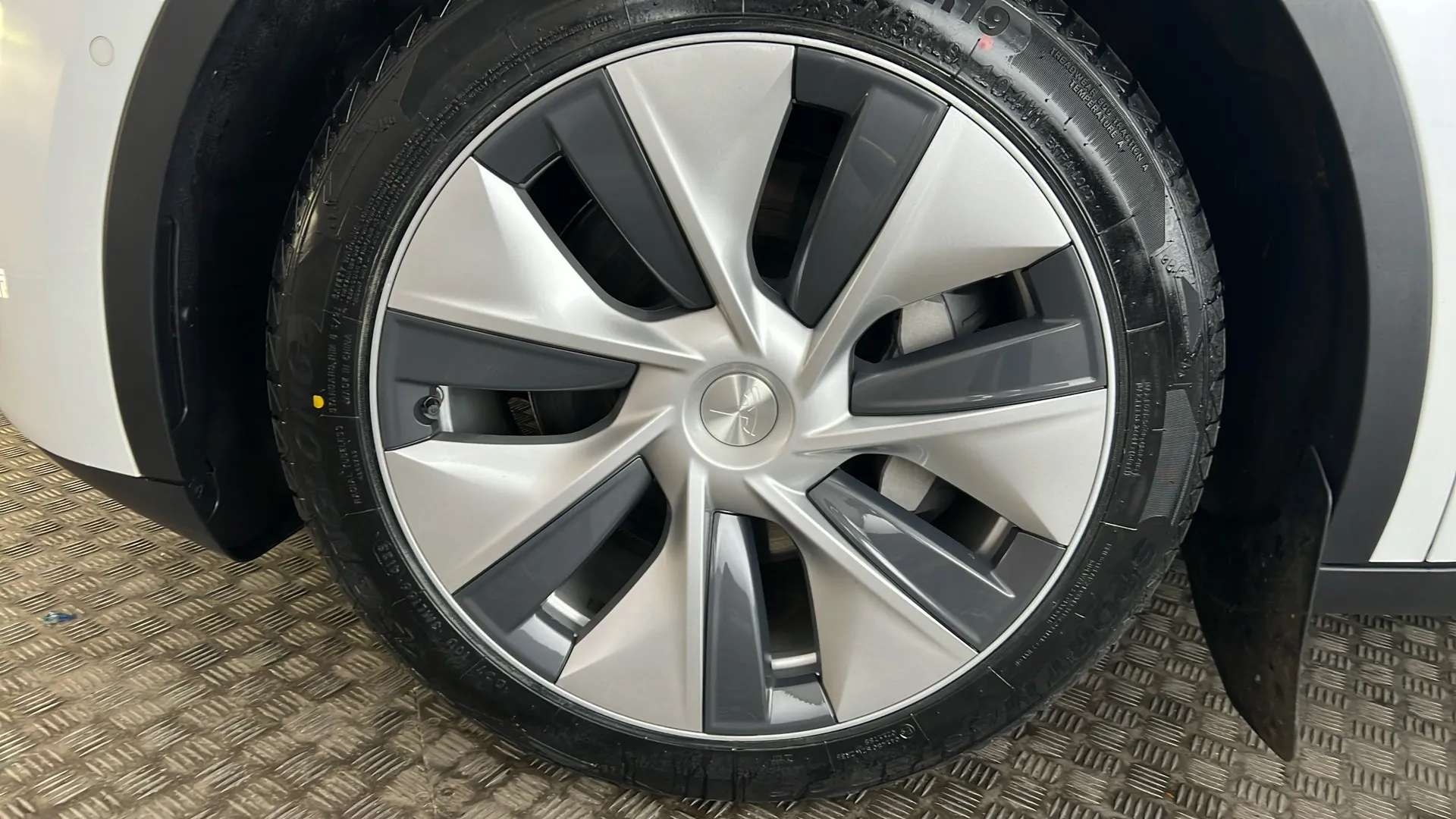 2022 TESLA MODEL Y 2022 TESLA MODEL Y