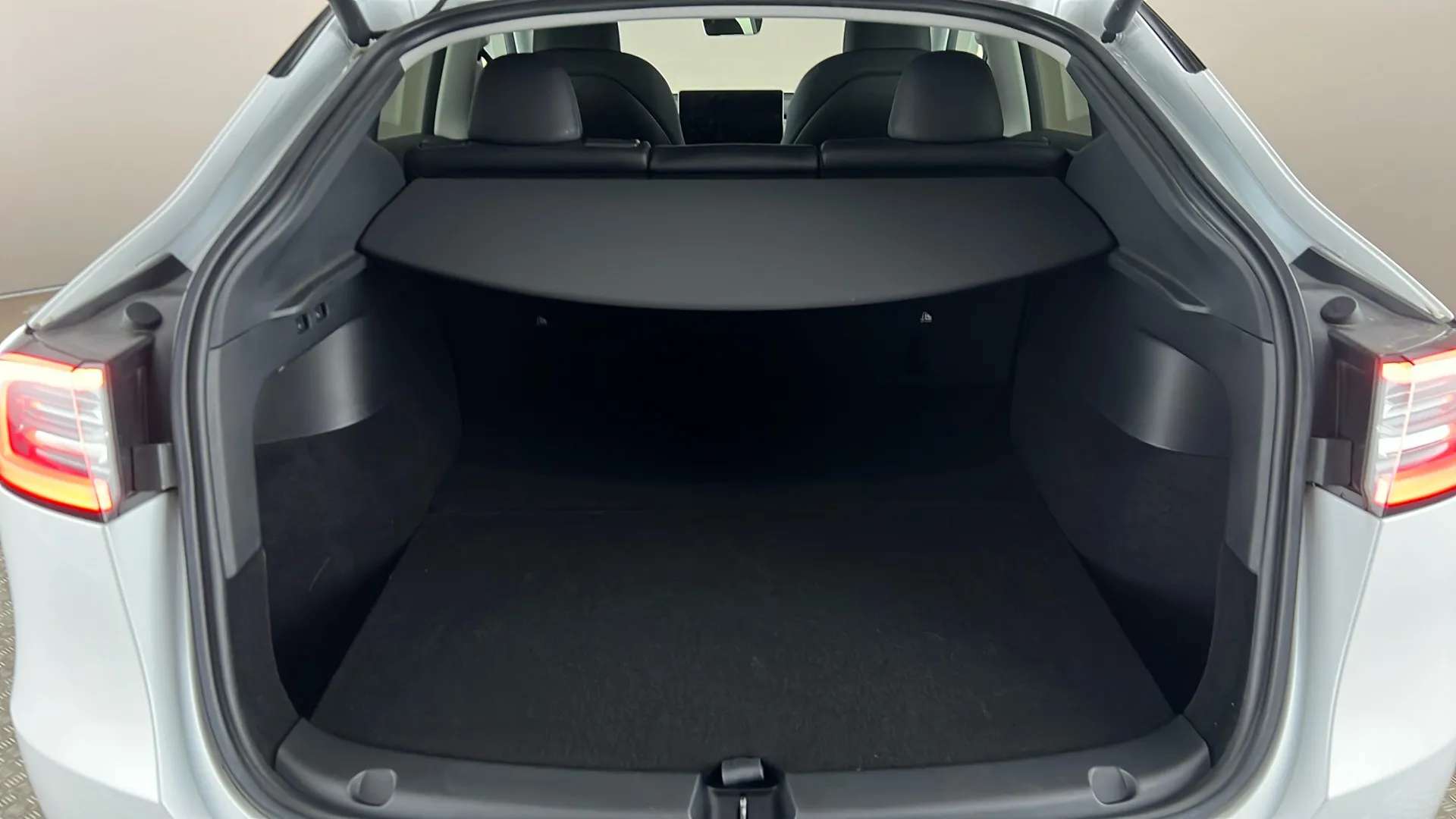 2022 TESLA MODEL Y 2022 TESLA MODEL Y