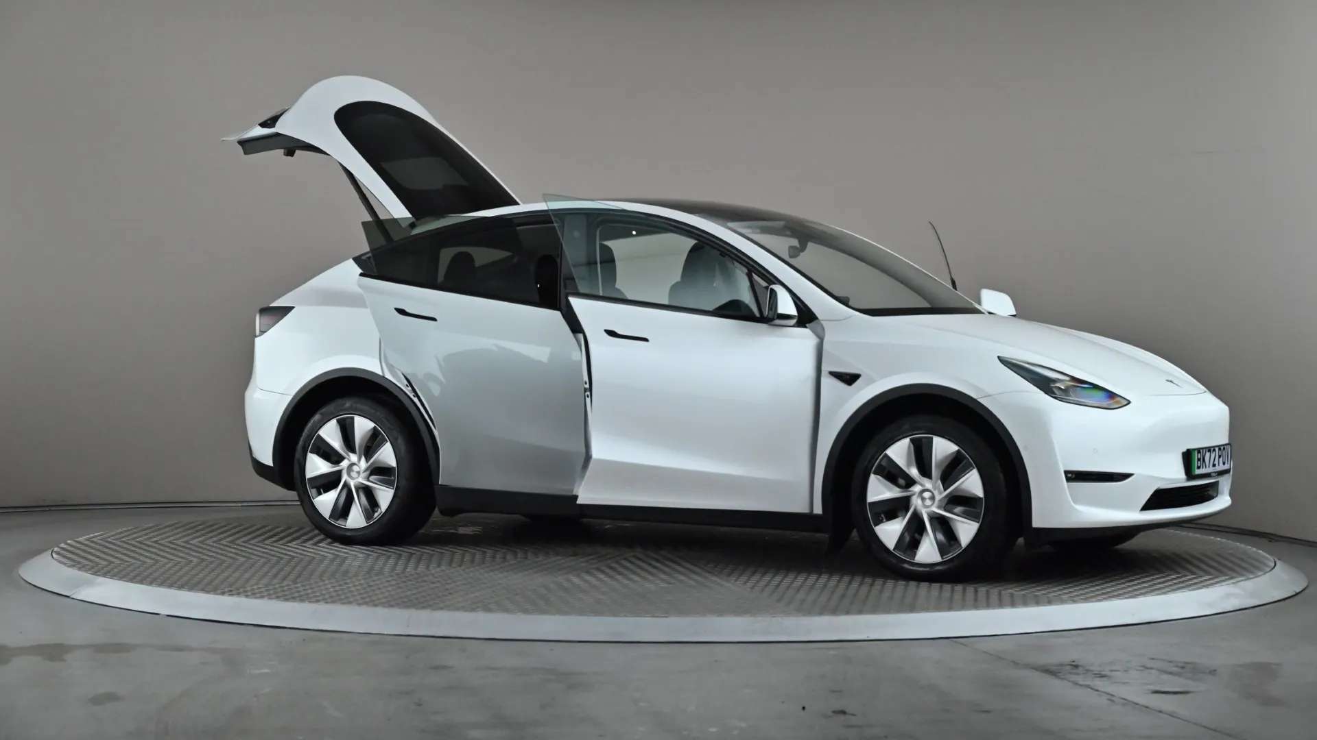 2022 TESLA MODEL Y 2022 TESLA MODEL Y
