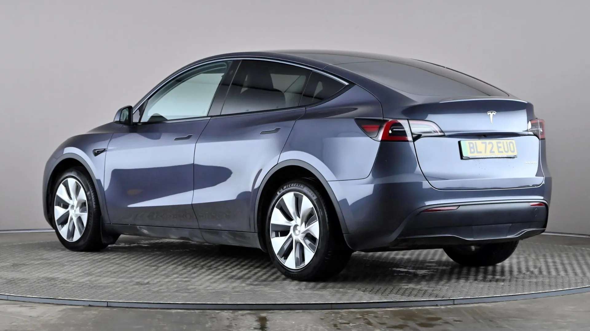 A 2022 TESLA MODEL Y Long Range AWD Auto A 2022 TESLA MODEL Y Long Range AWD Auto