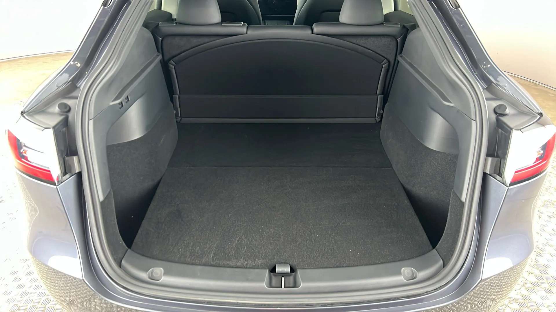 2022 TESLA MODEL Y 2022 TESLA MODEL Y