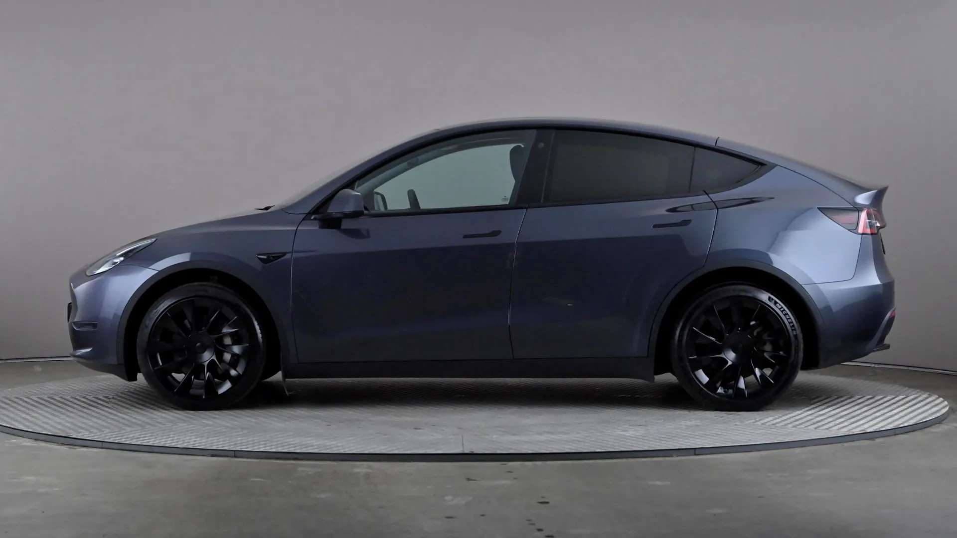 A 2022 TESLA MODEL Y Long Range AWD Auto A 2022 TESLA MODEL Y Long Range AWD Auto