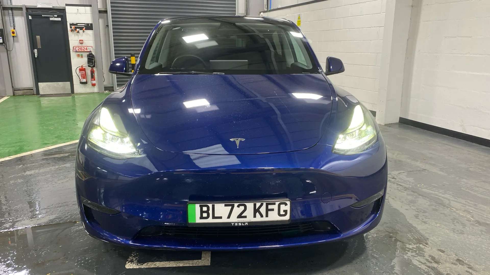 A 2022 TESLA MODEL Y Long Range AWD Auto A 2022 TESLA MODEL Y Long Range AWD Auto