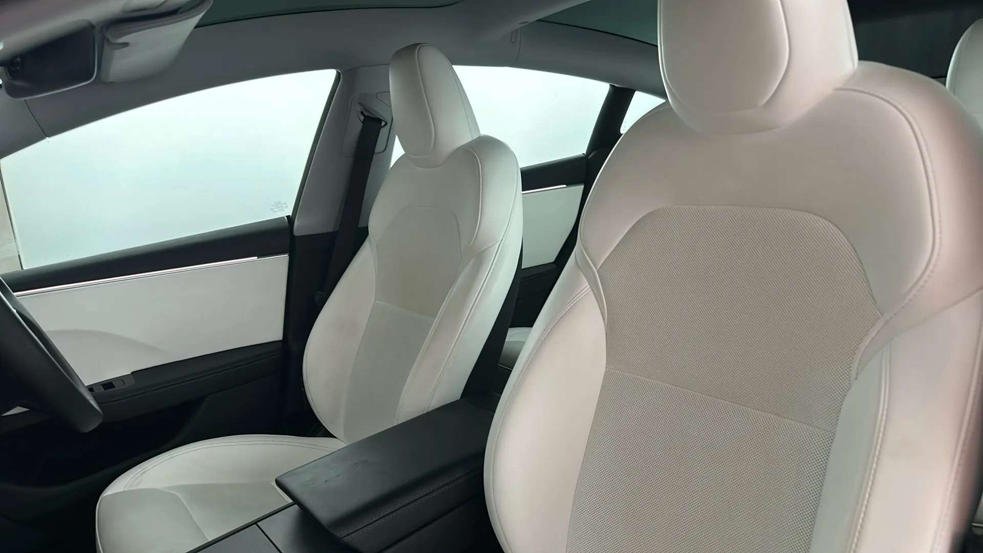 2024 TESLA MODEL 3 2024 TESLA MODEL 3