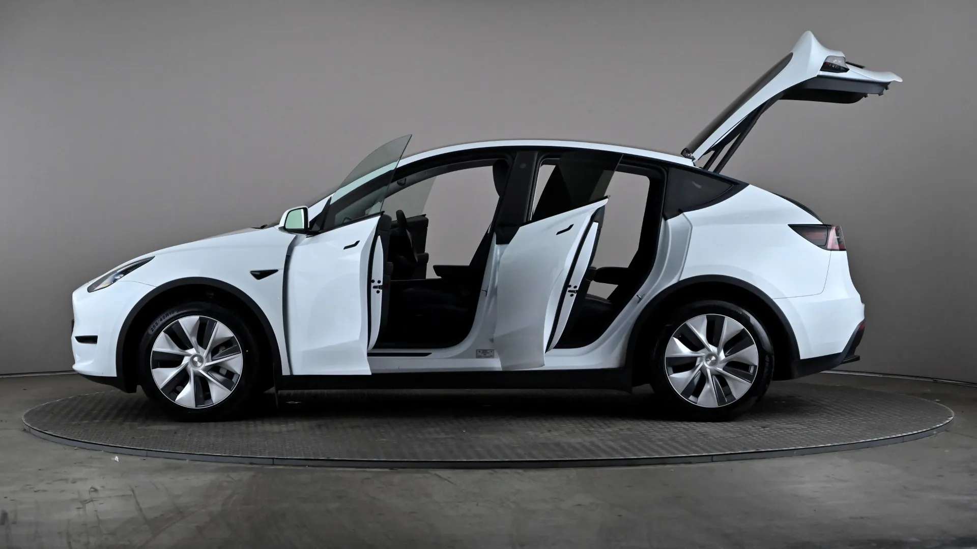 2023 TESLA MODEL Y 2023 TESLA MODEL Y