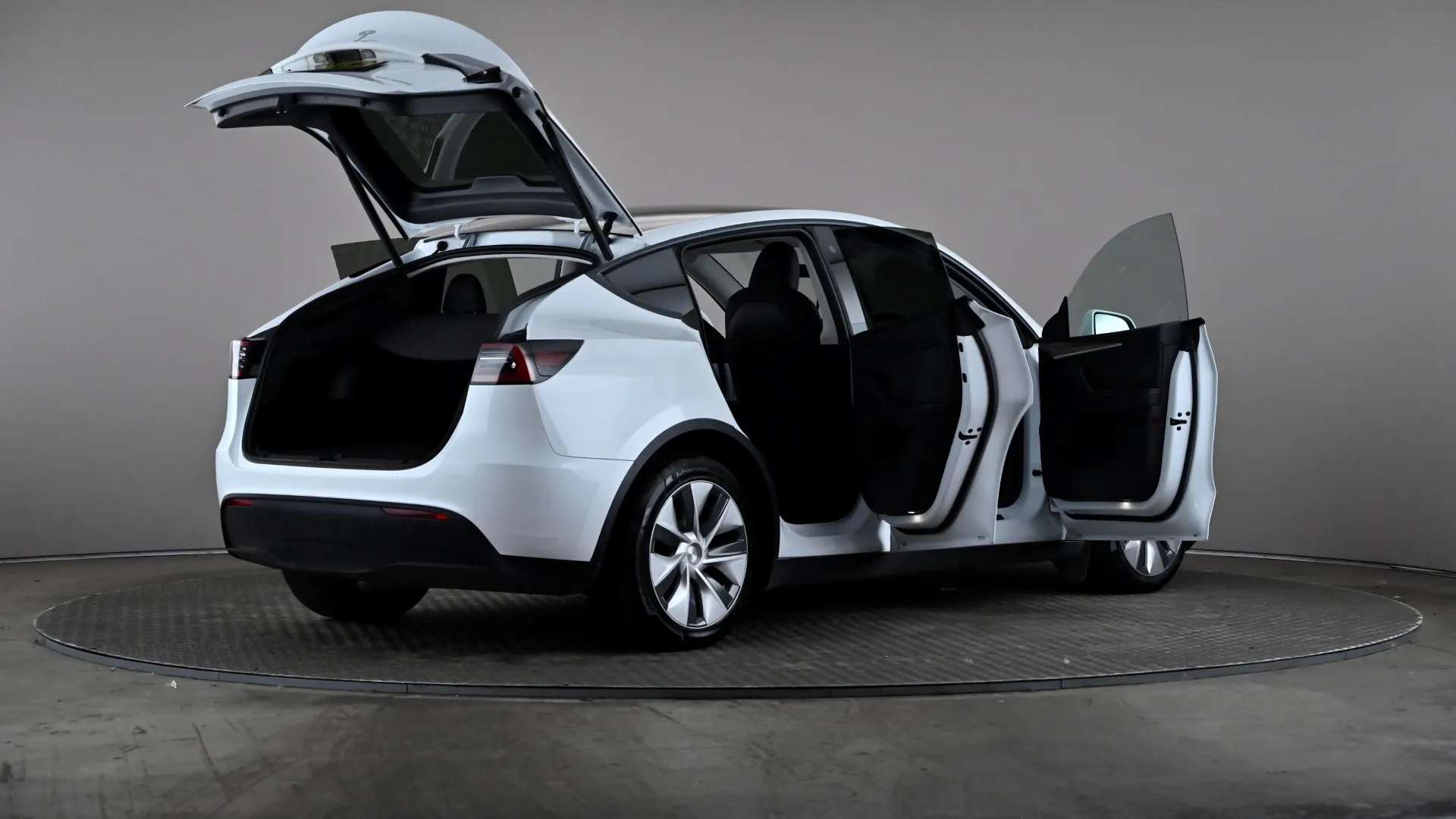 2023 TESLA MODEL Y 2023 TESLA MODEL Y