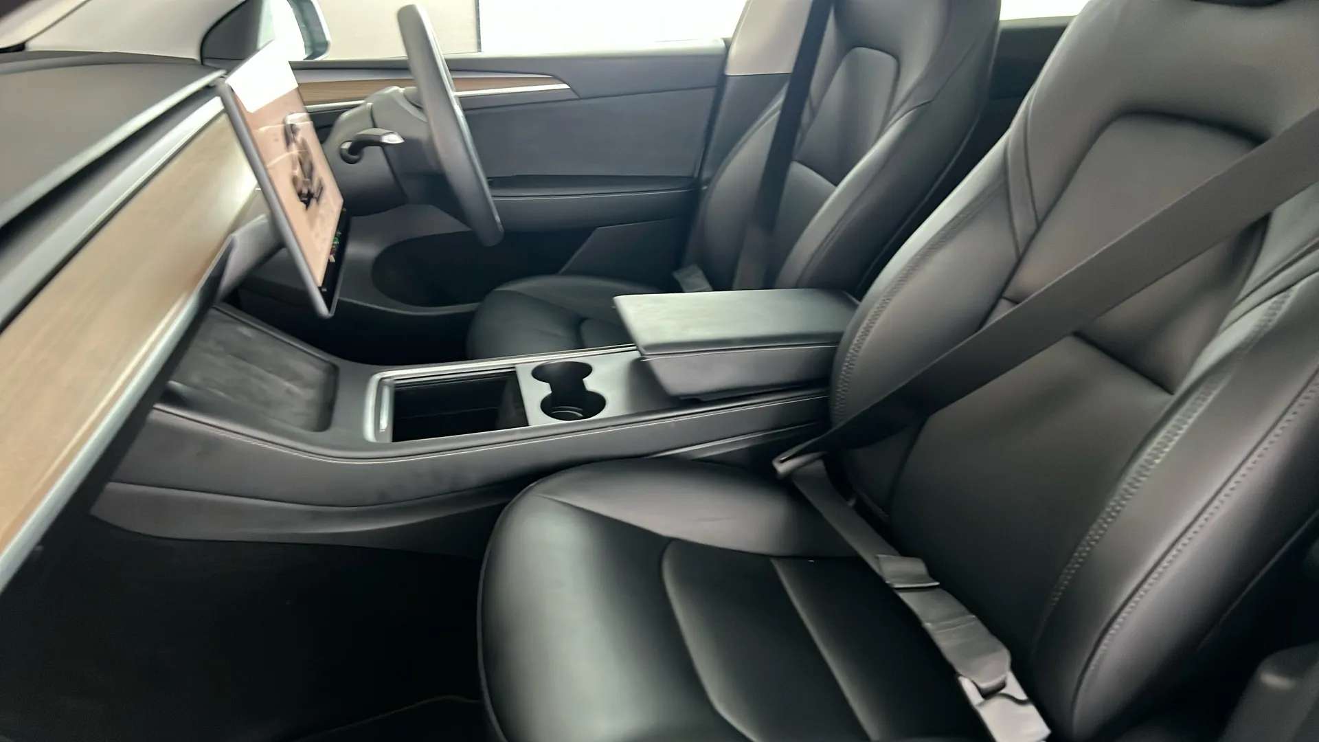 2023 TESLA MODEL Y 2023 TESLA MODEL Y