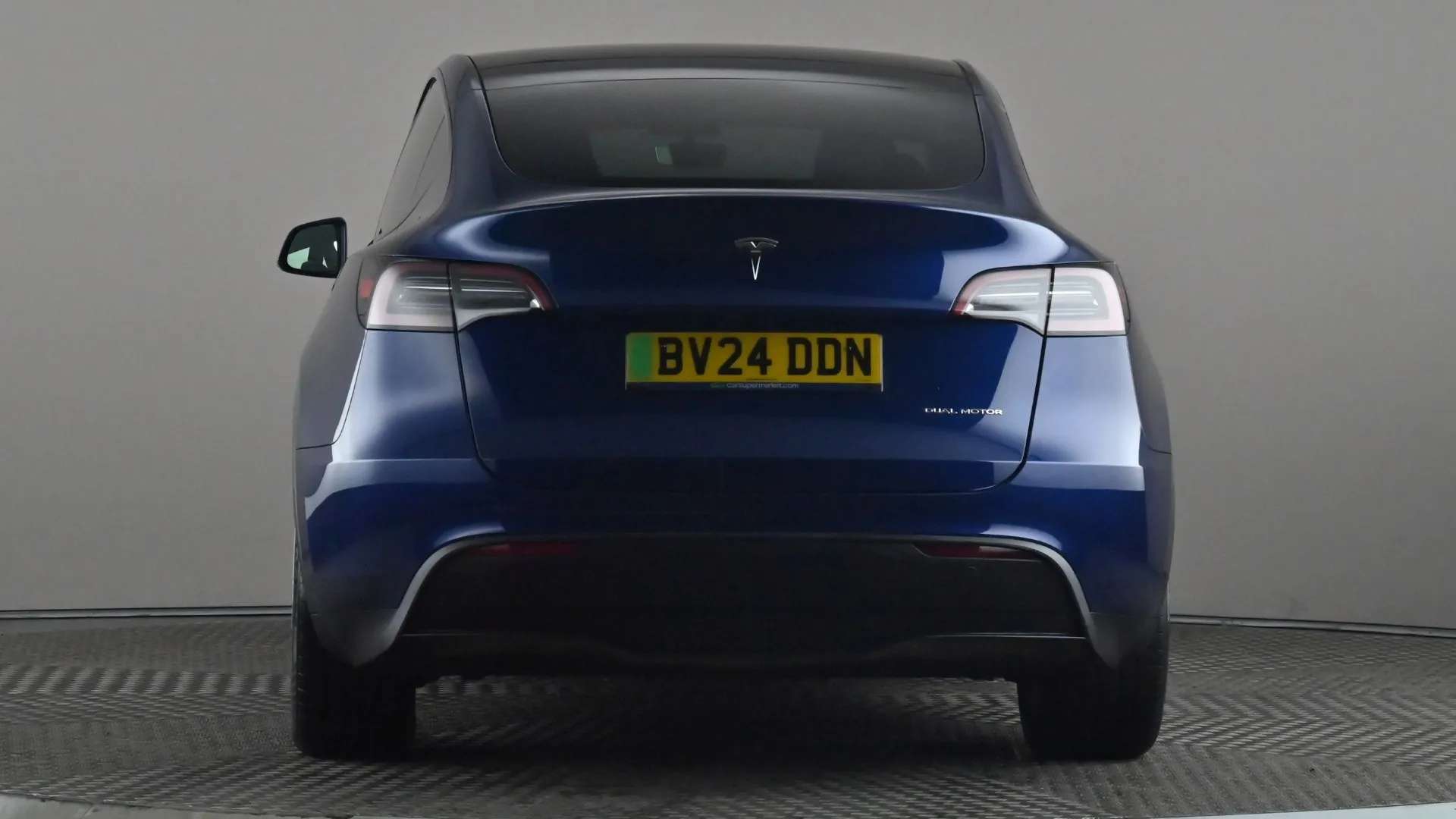 2024 TESLA MODEL Y 2024 TESLA MODEL Y