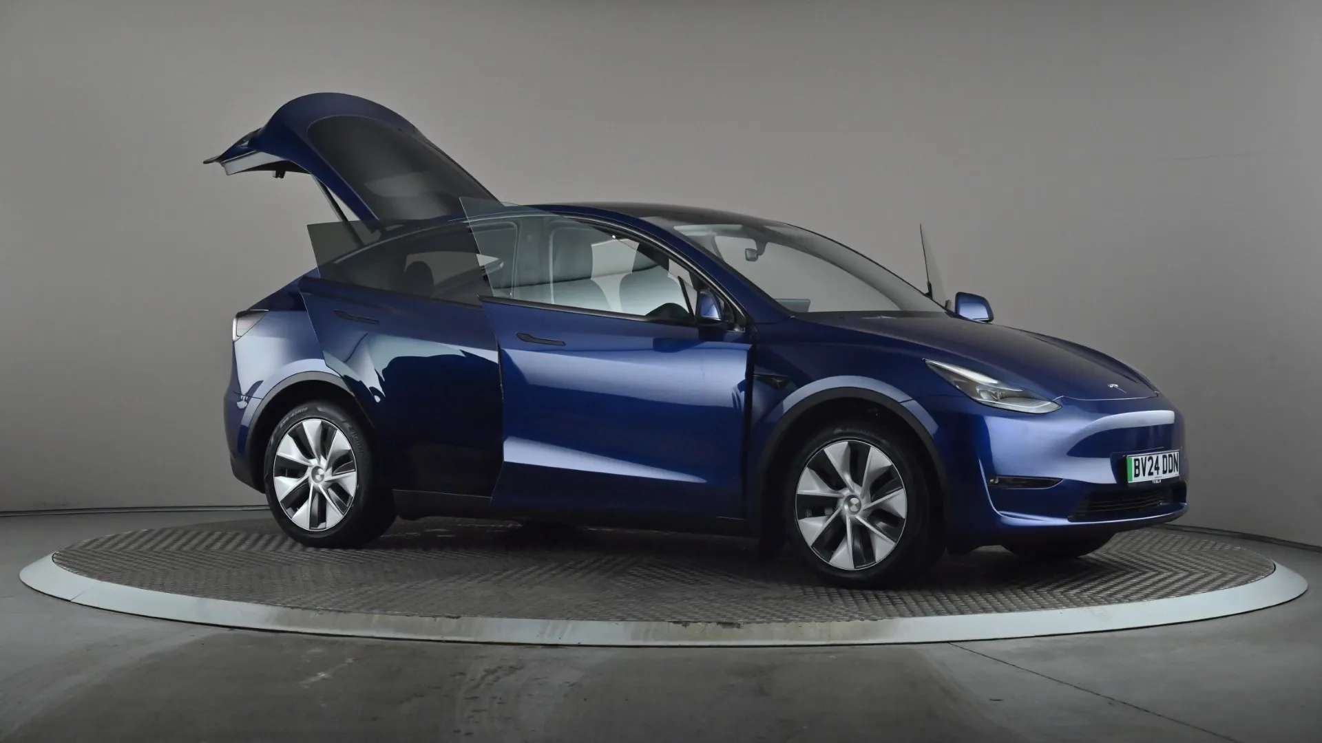 2024 TESLA MODEL Y 2024 TESLA MODEL Y