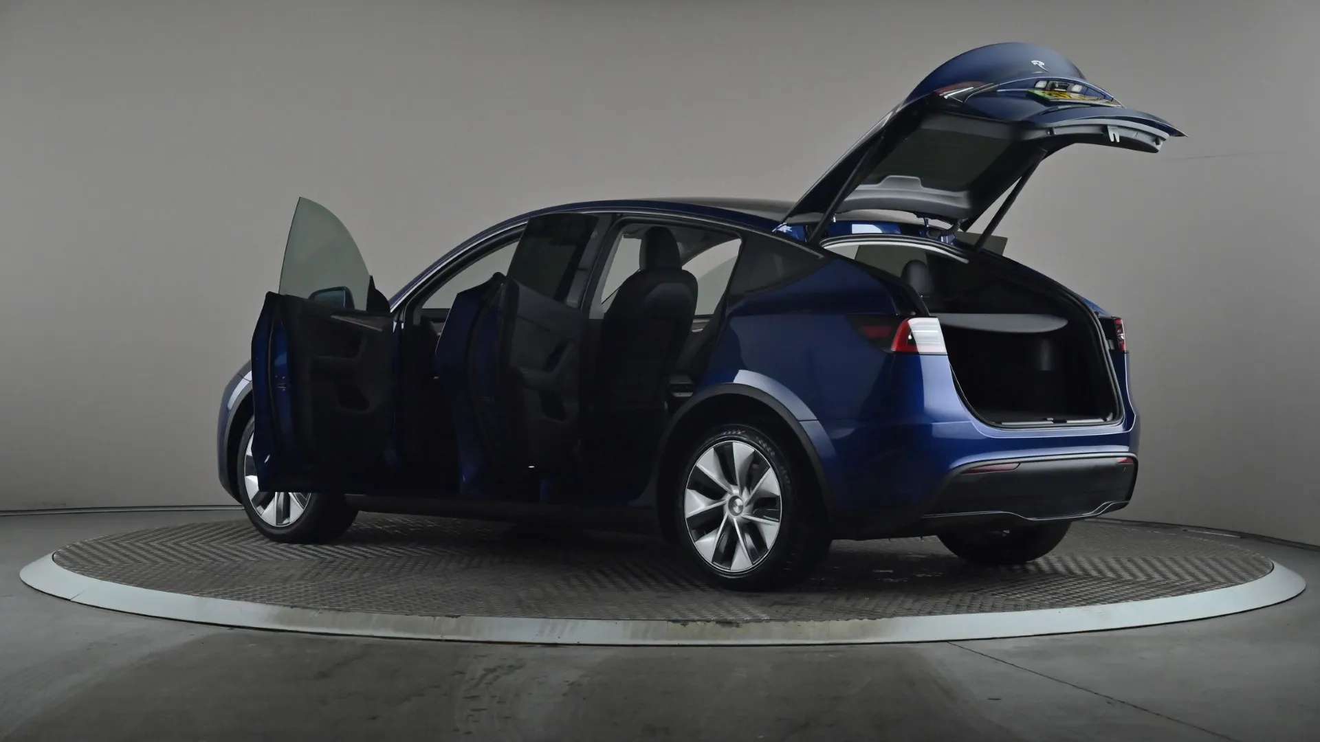 2024 TESLA MODEL Y 2024 TESLA MODEL Y