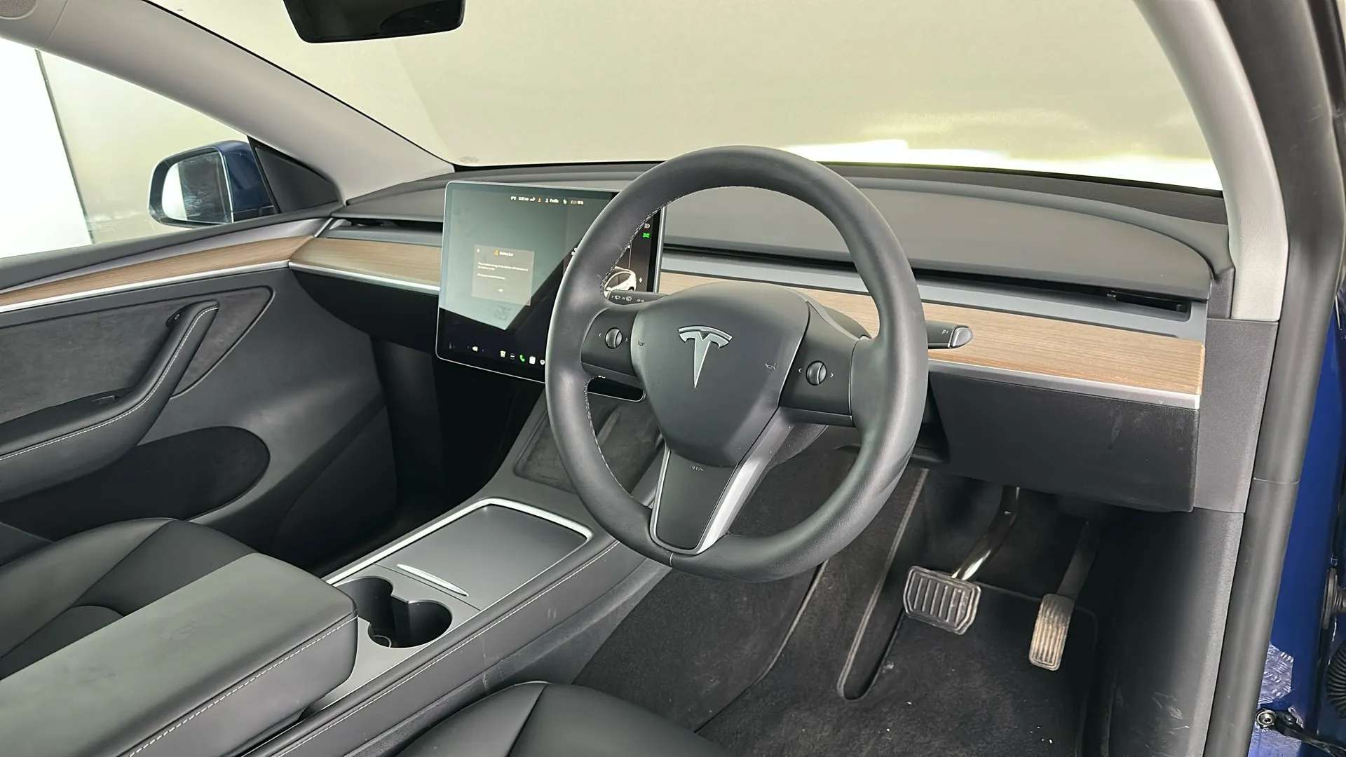 2024 TESLA MODEL Y 2024 TESLA MODEL Y