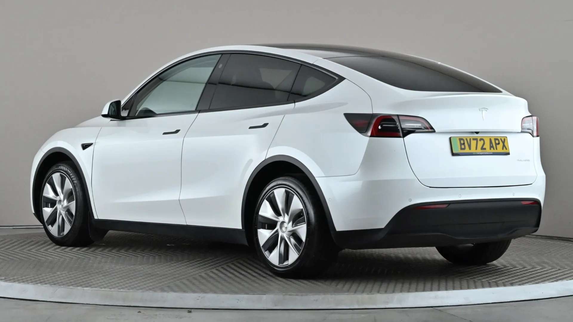 A 2022 TESLA MODEL Y Long Range AWD Auto A 2022 TESLA MODEL Y Long Range AWD Auto