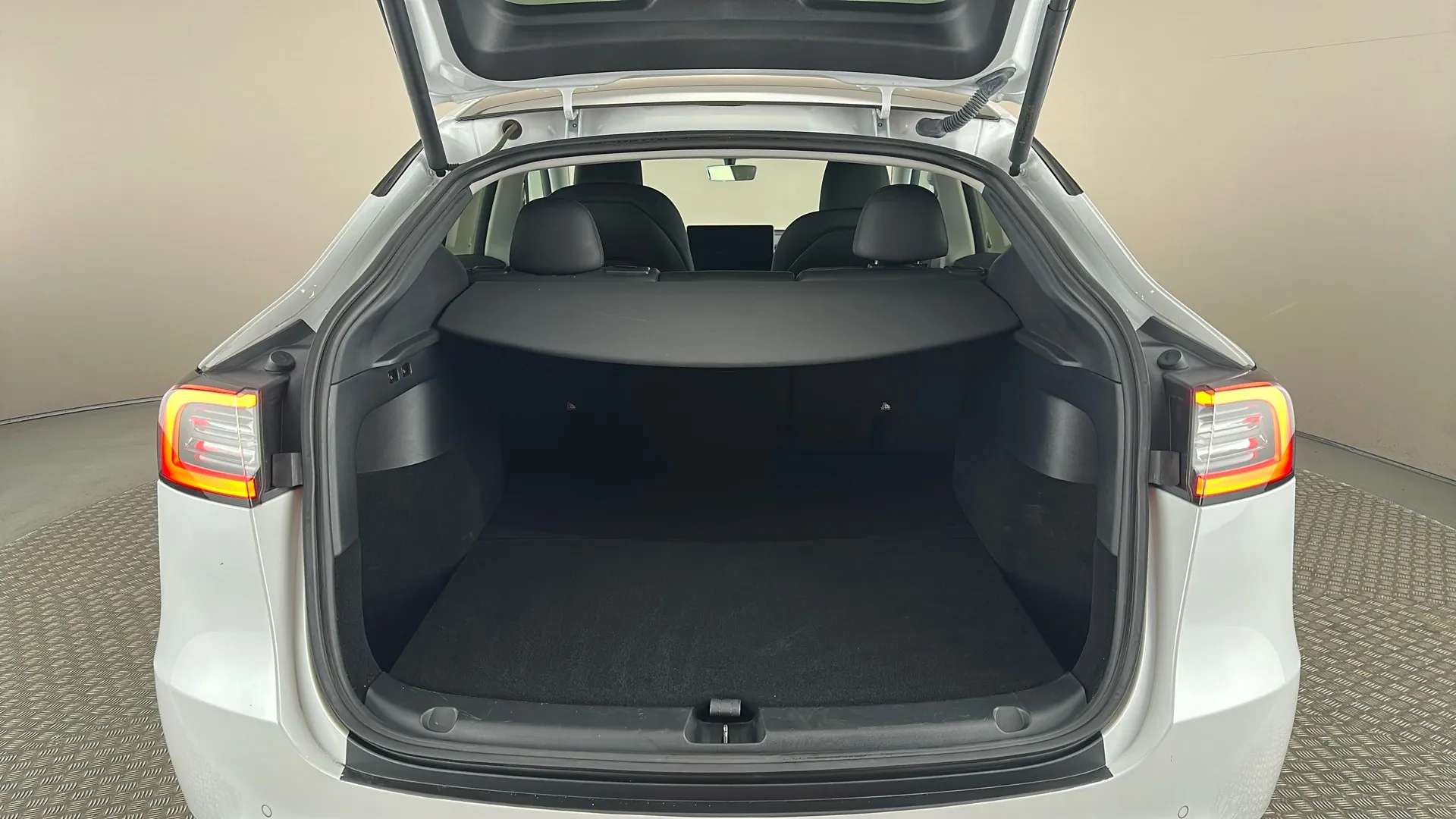 2022 TESLA MODEL Y 2022 TESLA MODEL Y