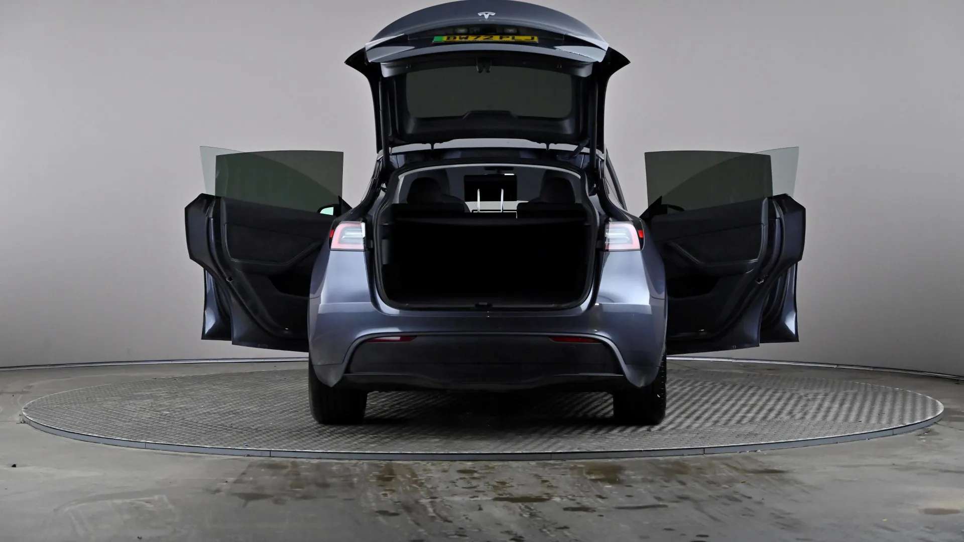 2023 TESLA MODEL Y 2023 TESLA MODEL Y