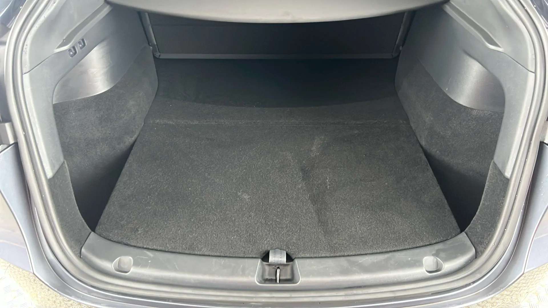 2023 TESLA MODEL Y 2023 TESLA MODEL Y