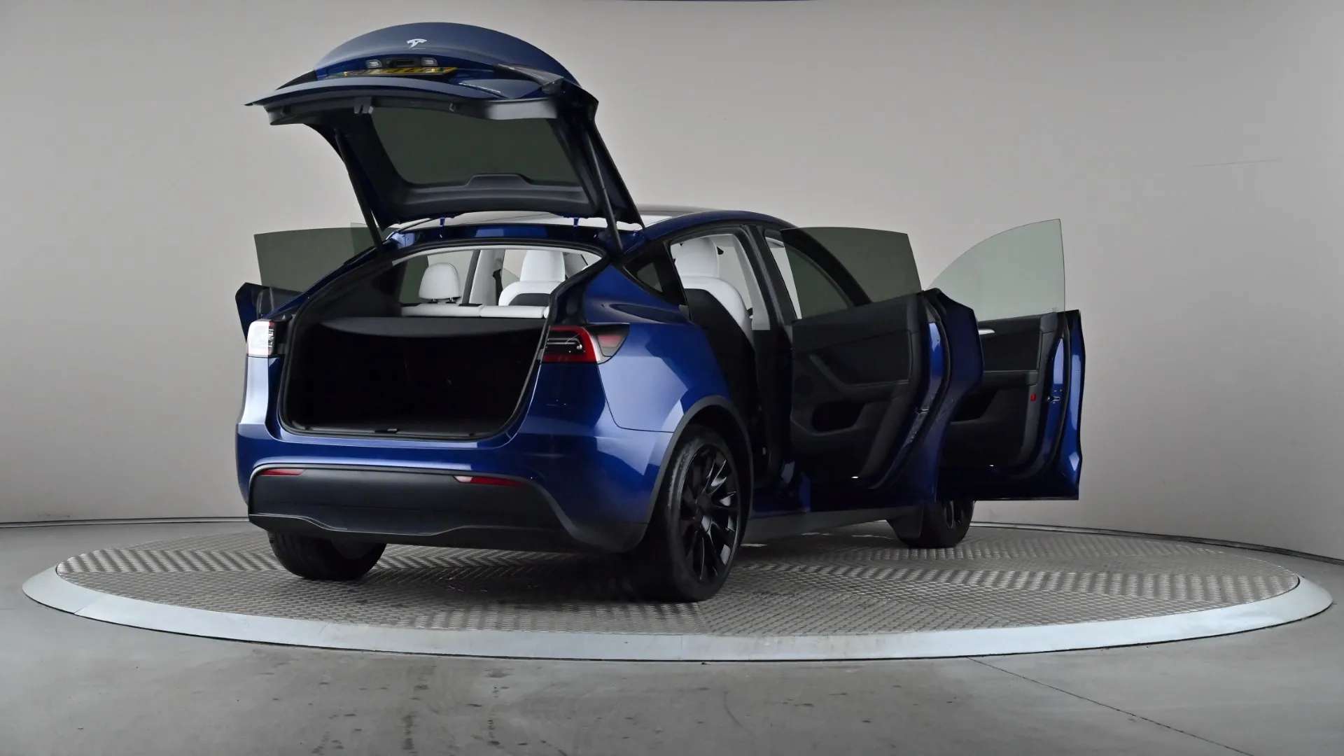 2024 TESLA MODEL Y 2024 TESLA MODEL Y