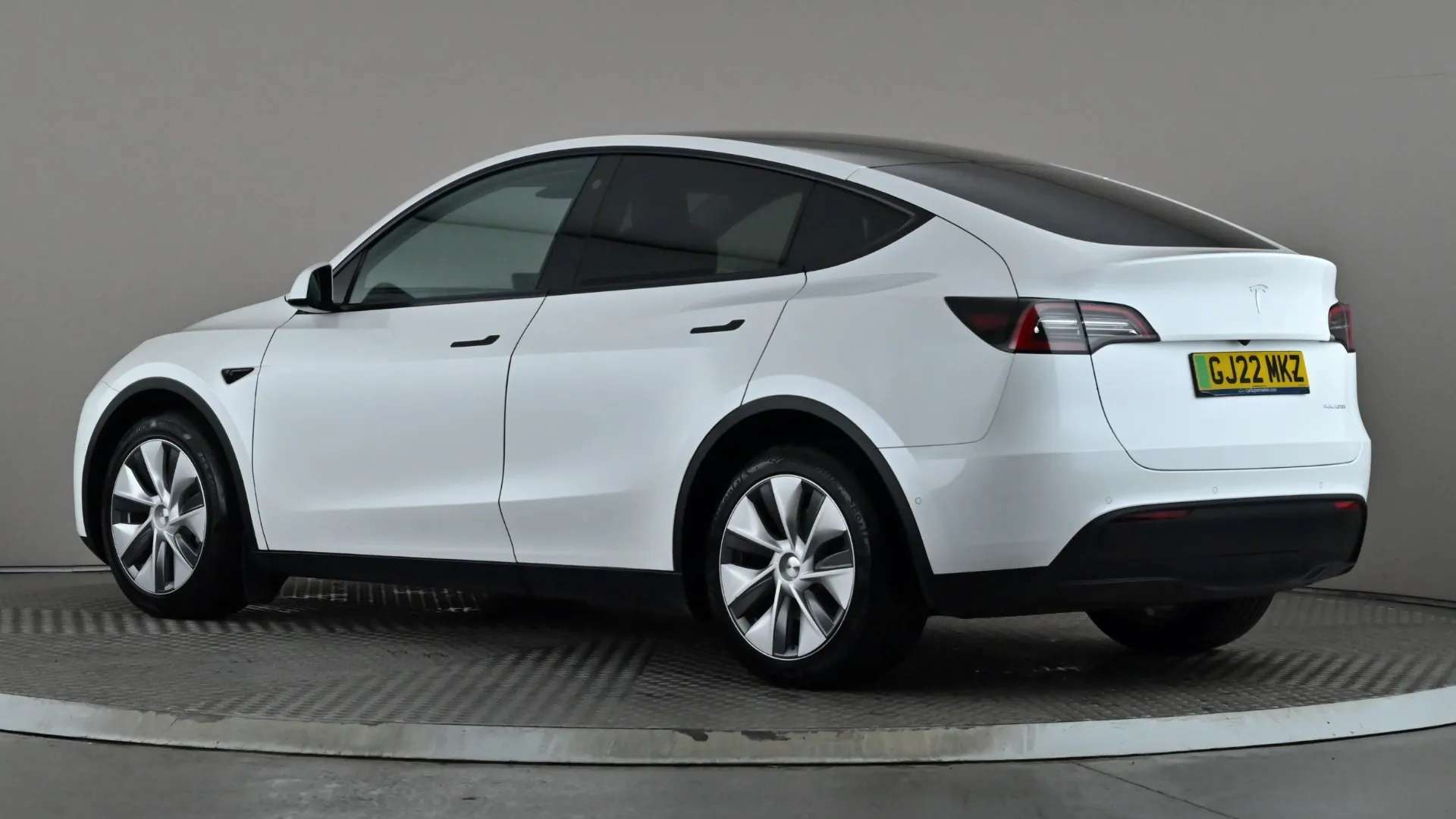 A 2022 TESLA MODEL Y Long Range AWD Auto A 2022 TESLA MODEL Y Long Range AWD Auto