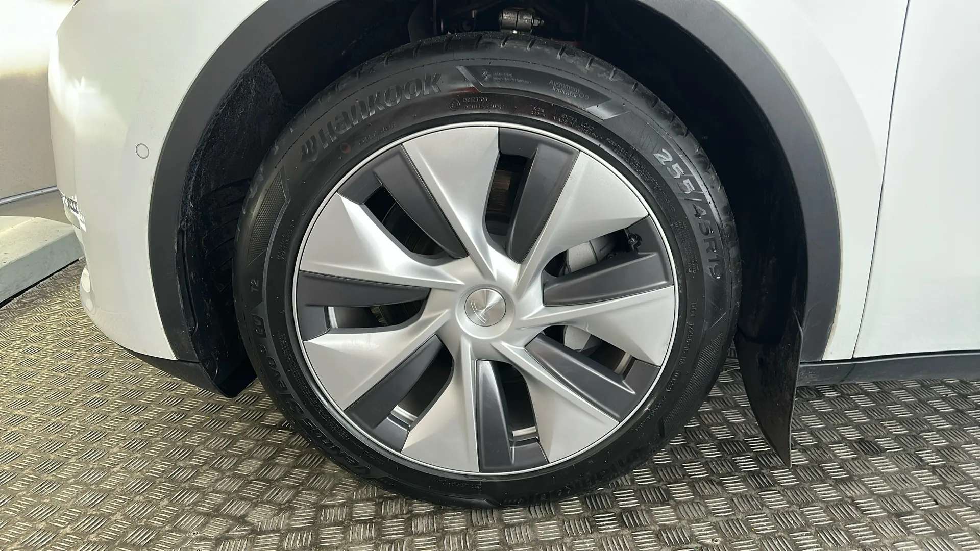 2022 TESLA MODEL Y 2022 TESLA MODEL Y